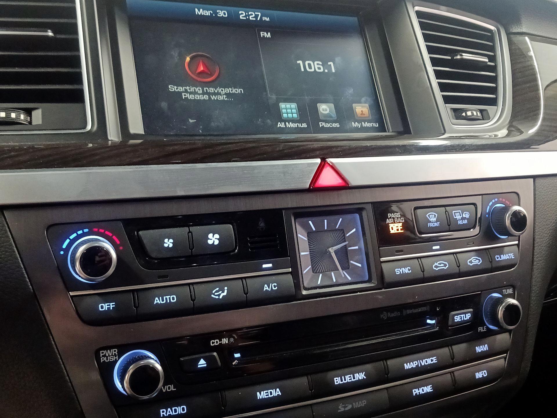 Thumbnail: 2017 Genesis G80 - 17