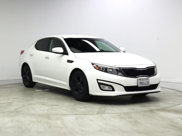 White 2015 Kia Optima LX Sedan Front-Wheel Drive Automatic