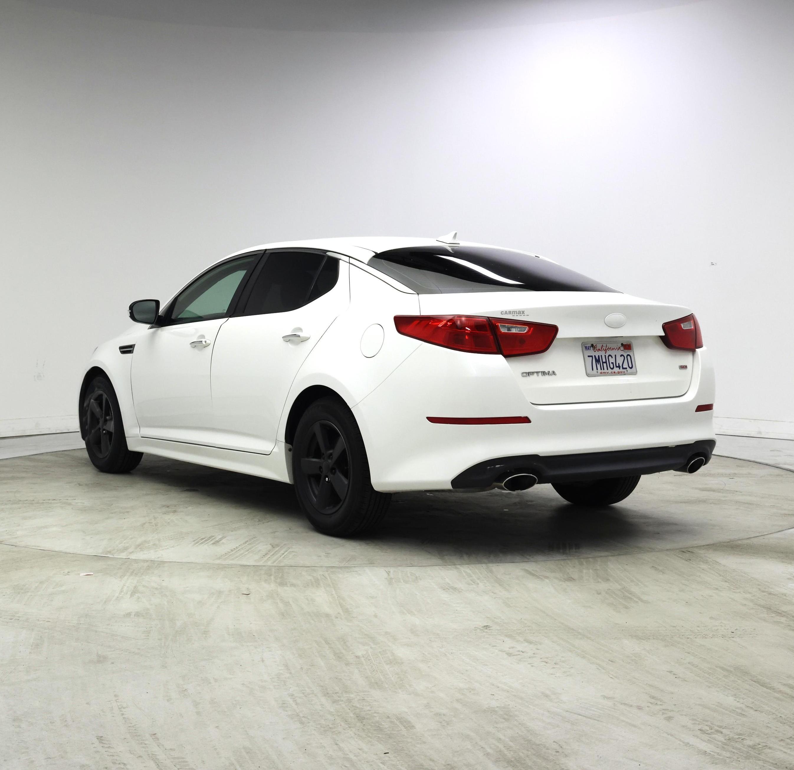 Thumbnail: 2015 Kia Optima - 2