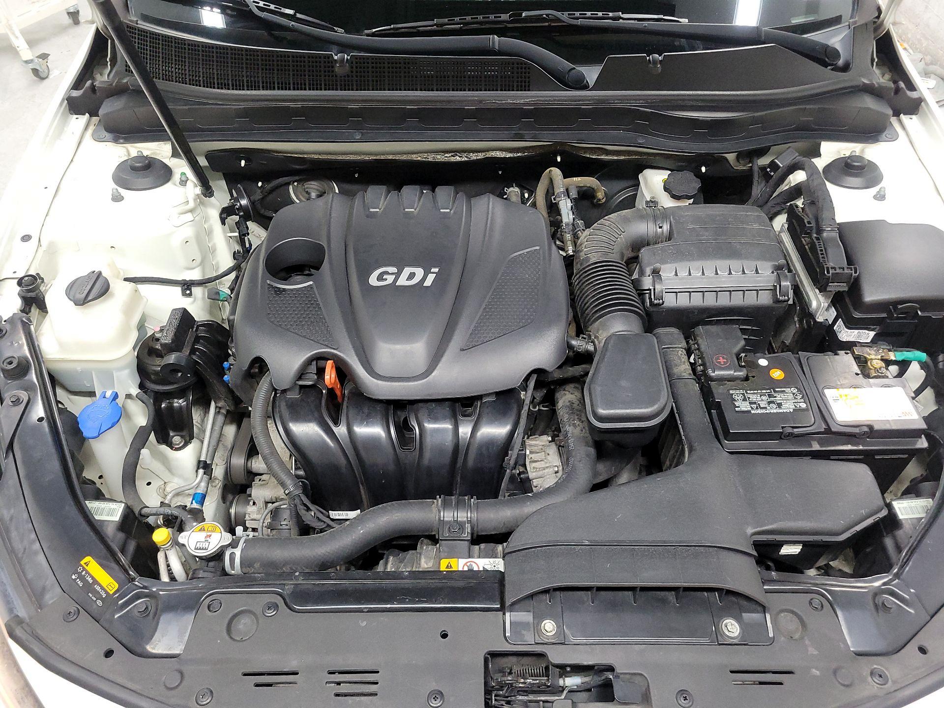 Thumbnail: 2015 Kia Optima - 19