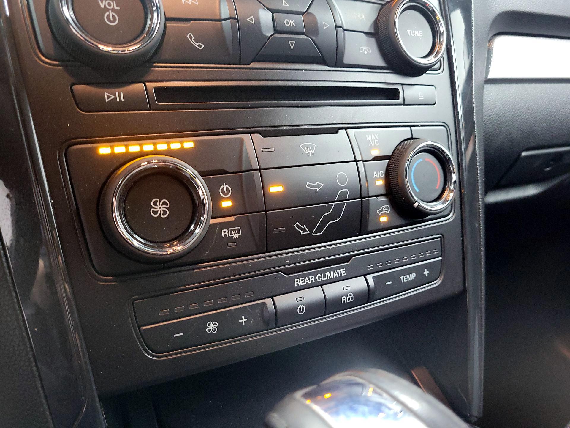 Thumbnail: 2017 Ford Explorer - 14