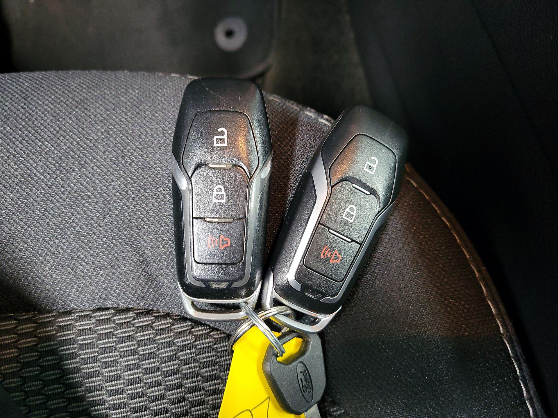 Thumbnail: 2017 Ford Explorer - 19