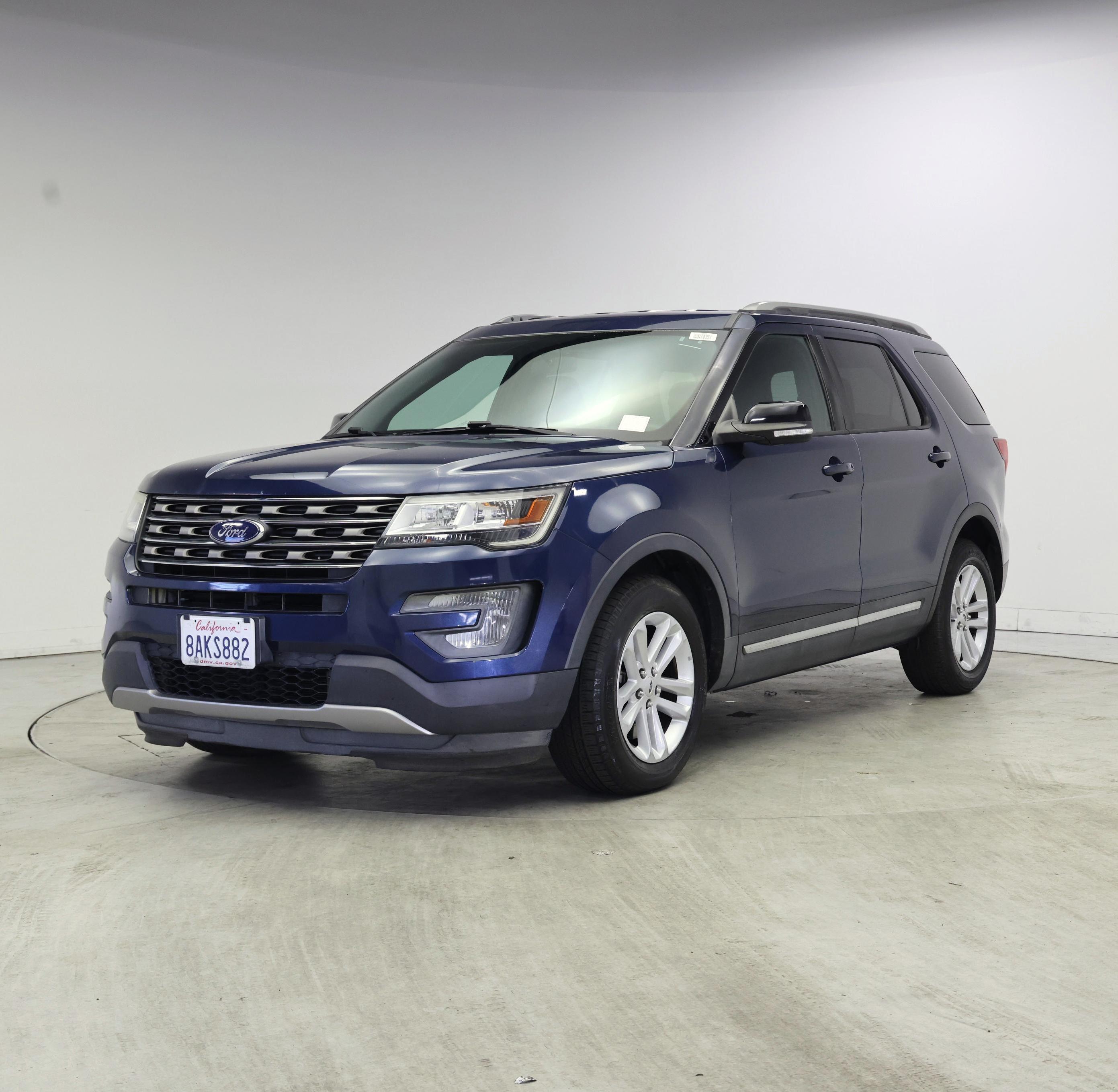 Thumbnail: 2017 Ford Explorer - 4