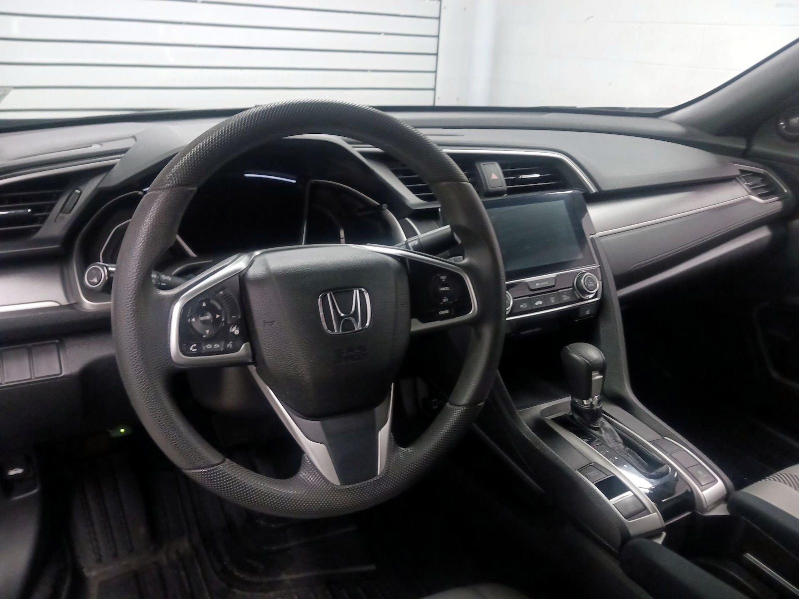2017 Honda Civic EX-T - Photo 10