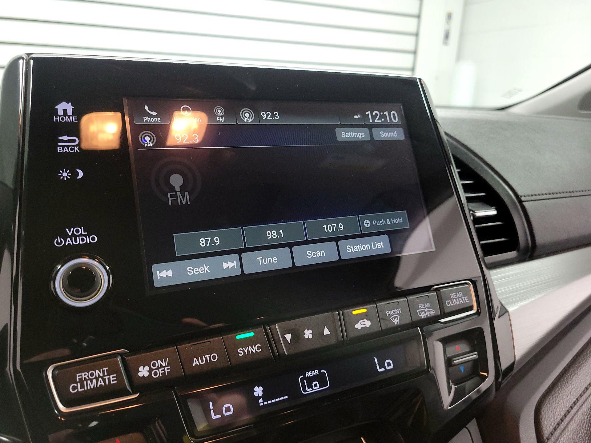 Thumbnail: 2019 Honda Odyssey - 13