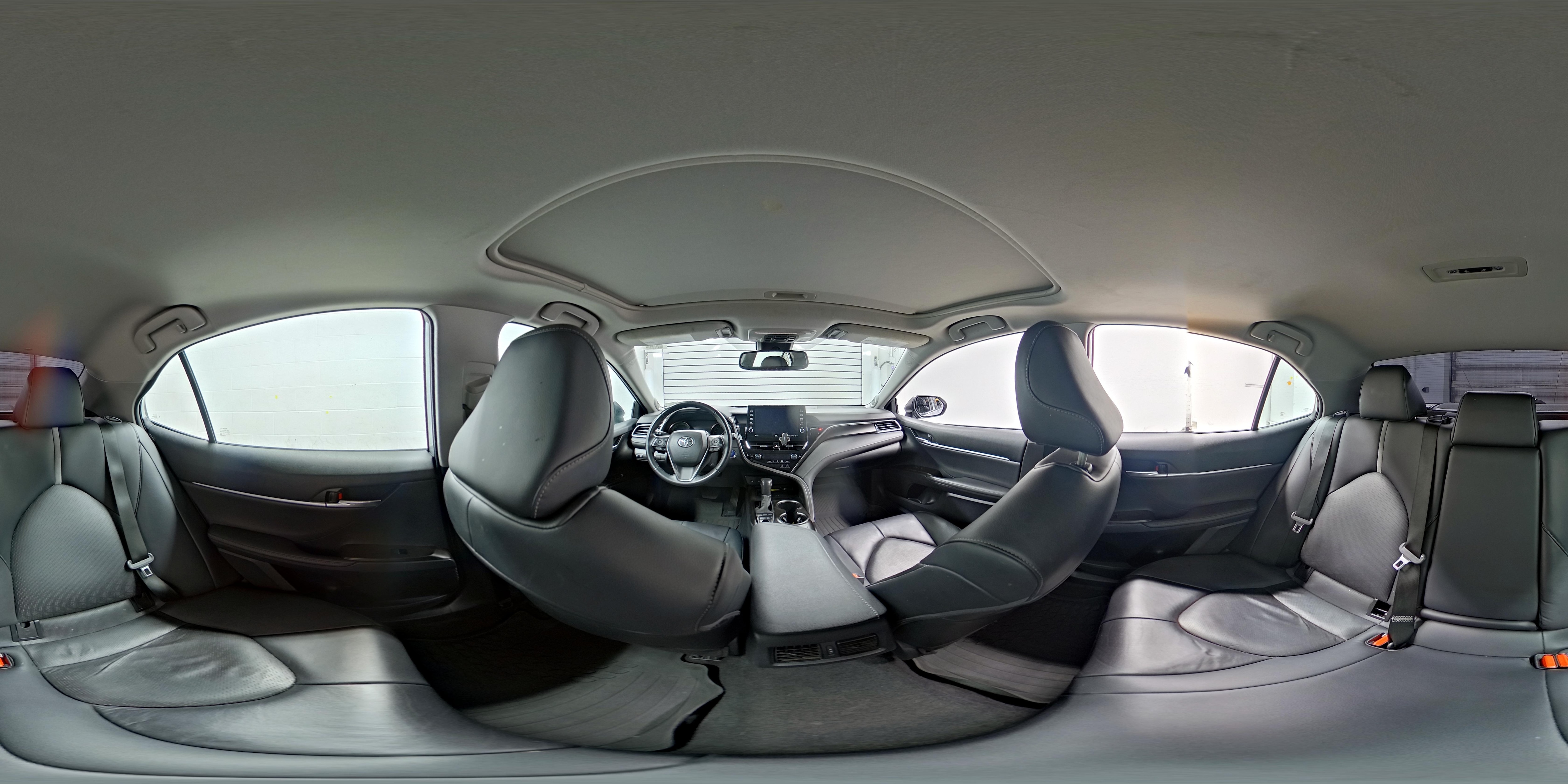 2022 Toyota Camry XSE - Photo 27