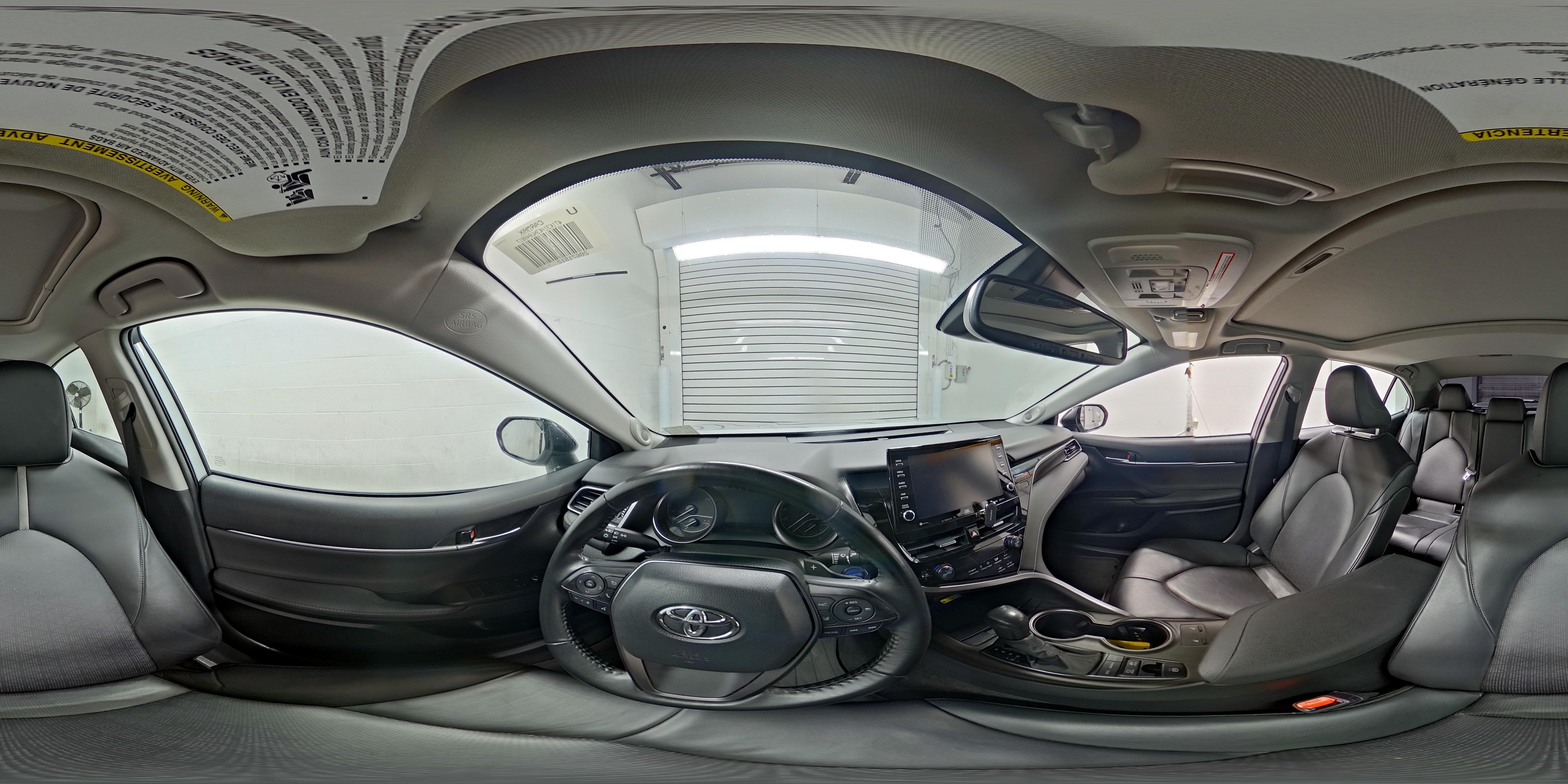 2022 Toyota Camry XSE - Photo 28