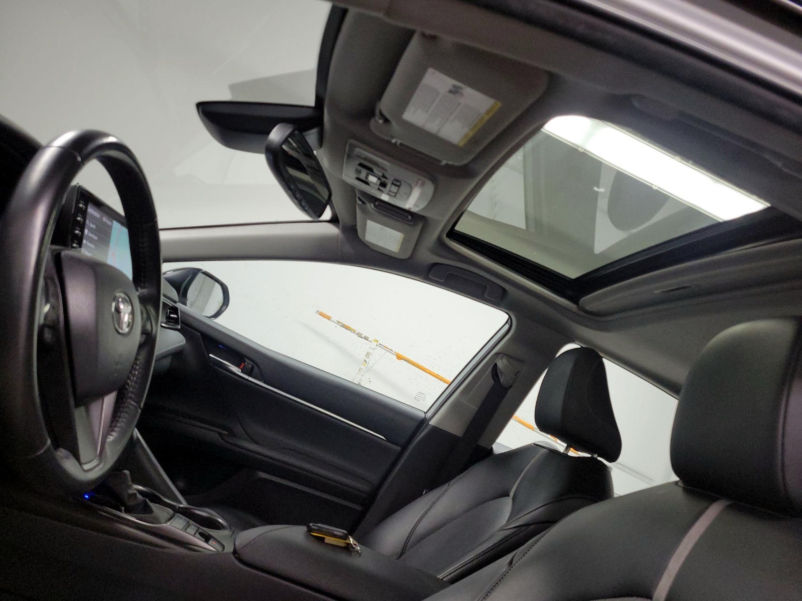2022 Toyota Camry XSE - Photo 21