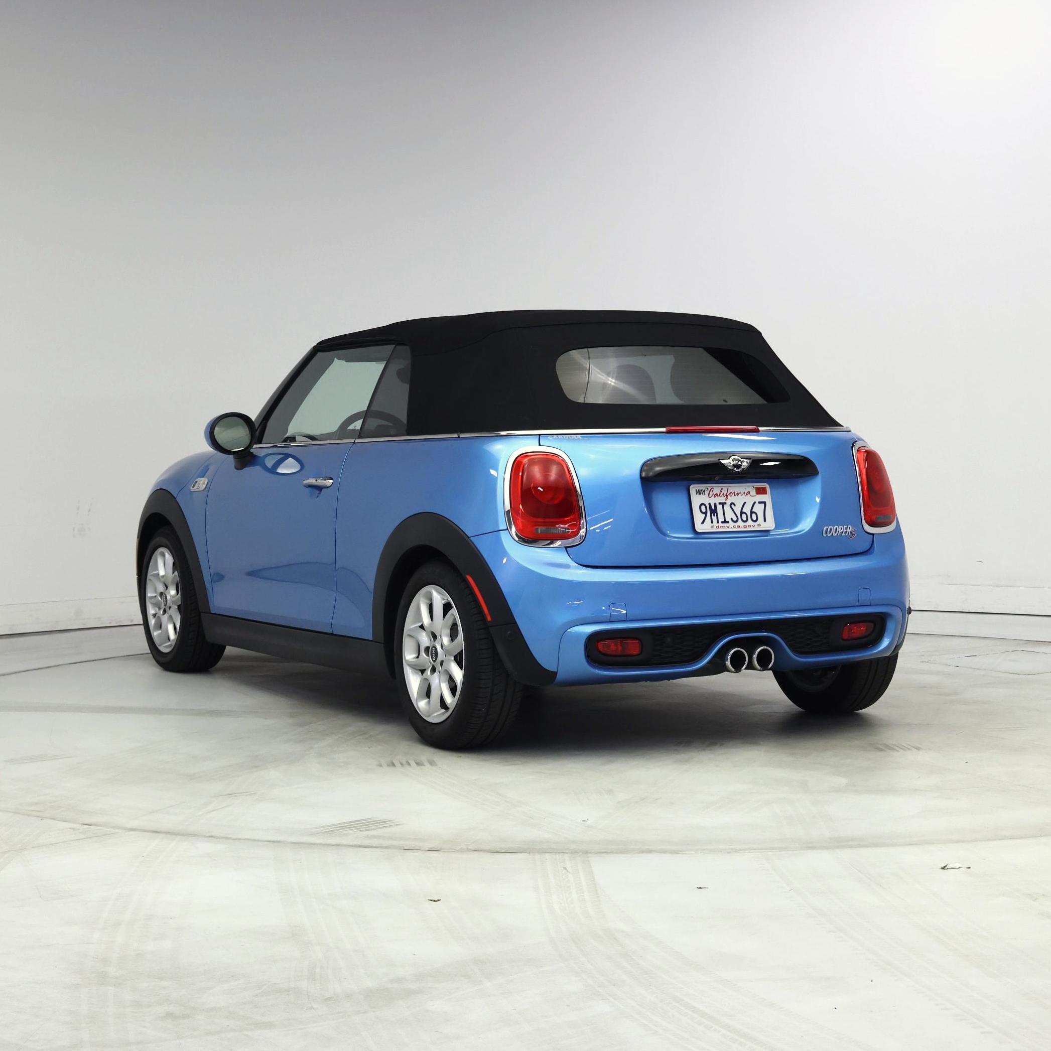 Thumbnail: 2017 MINI Cooper - 2