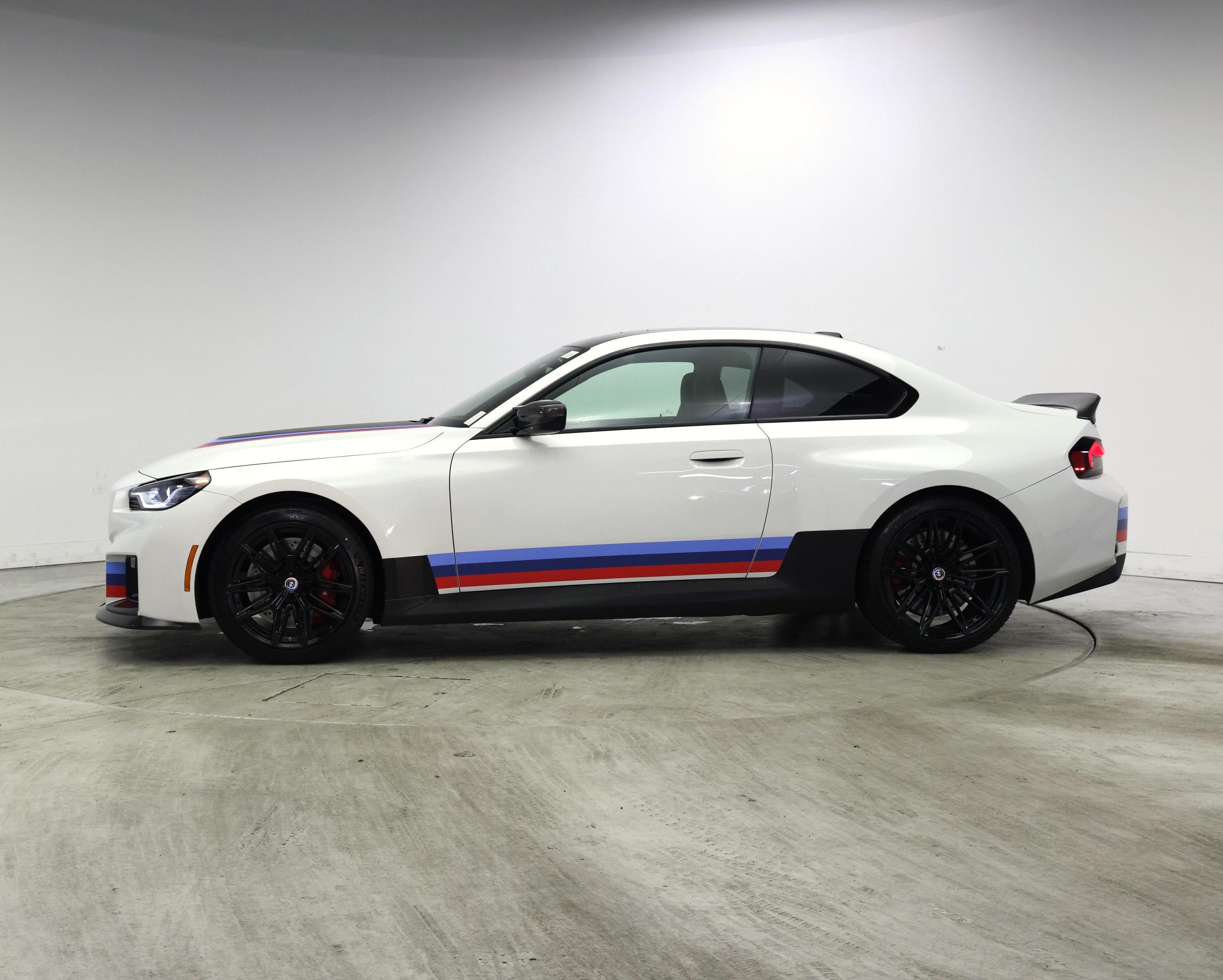 Thumbnail: 2023 BMW M2 - 3