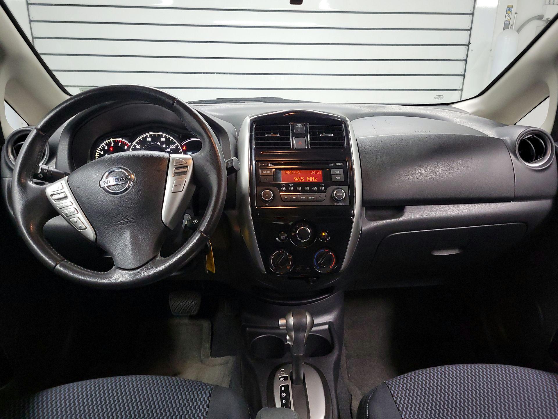 Thumbnail: 2015 Nissan Versa Note - 9