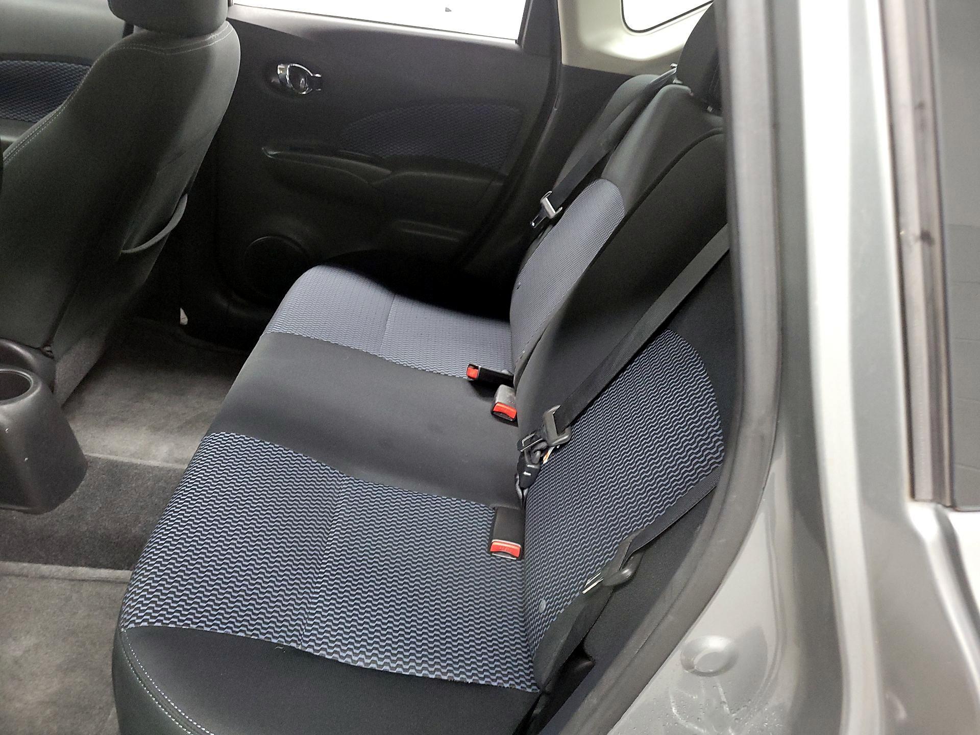 Thumbnail: 2015 Nissan Versa Note - 17