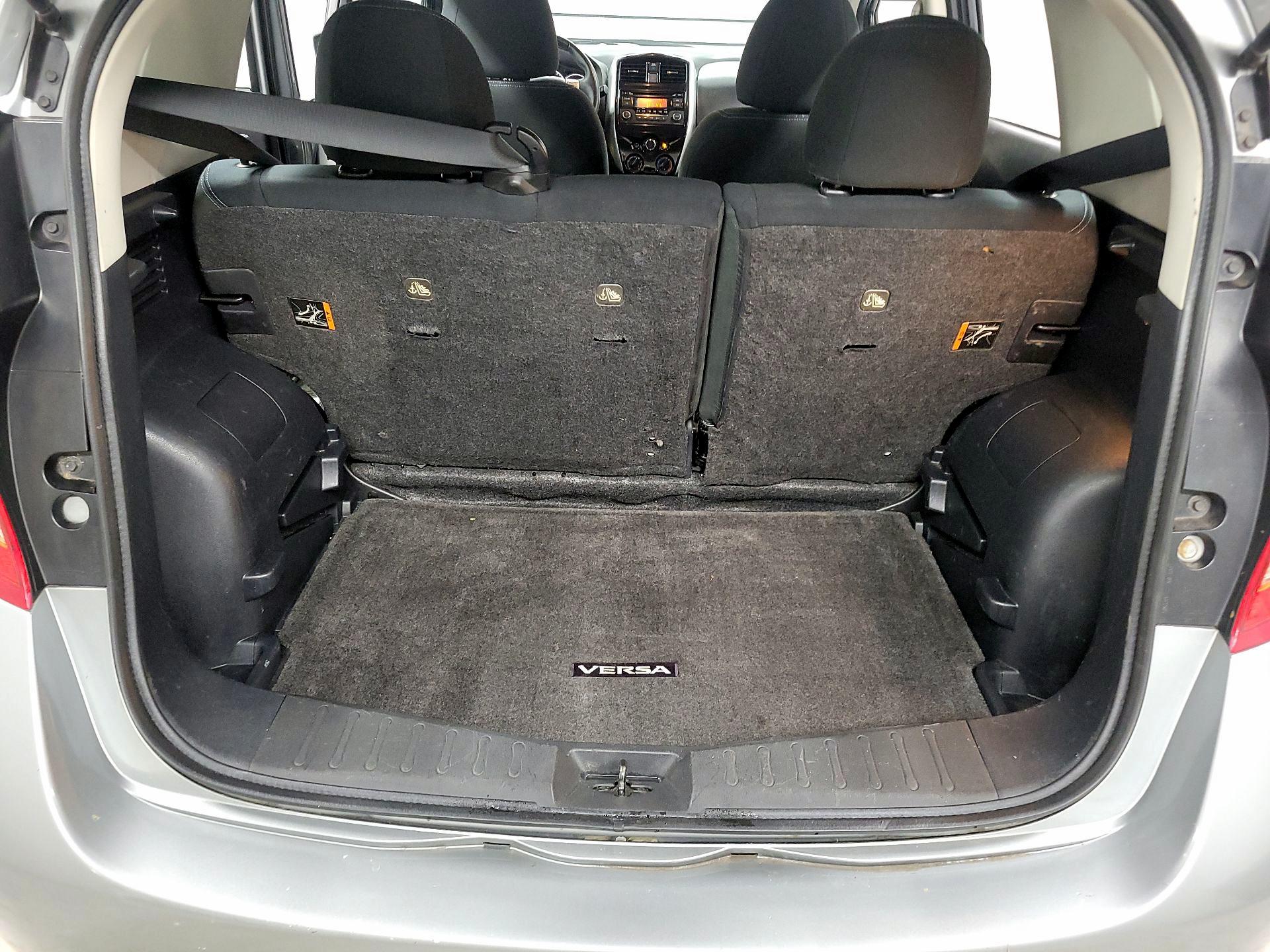 Thumbnail: 2015 Nissan Versa Note - 18