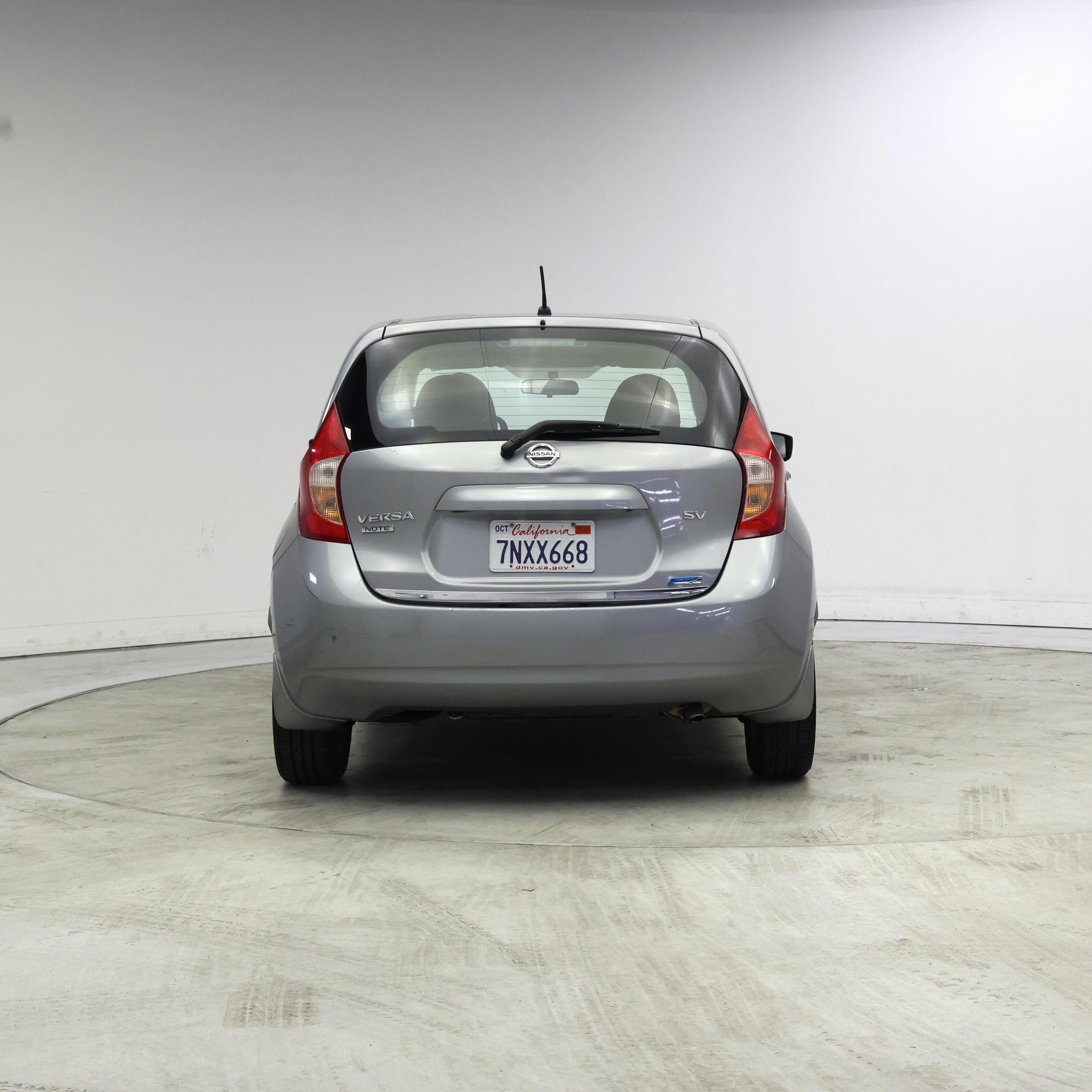 Thumbnail: 2015 Nissan Versa Note - 6