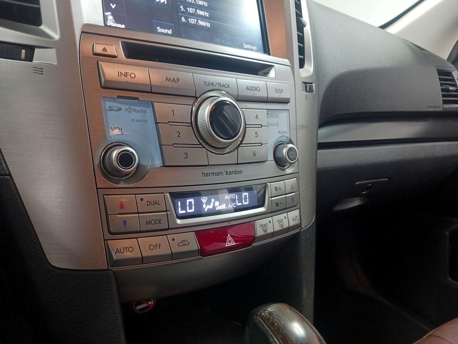 Thumbnail: 2014 Subaru Outback - 14