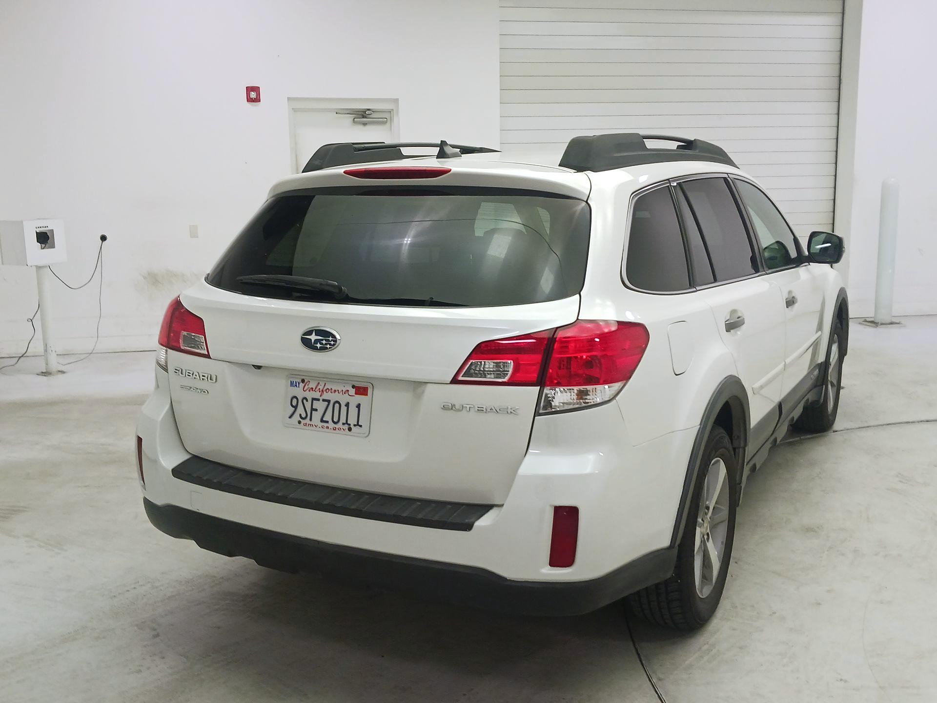 Thumbnail: 2014 Subaru Outback - 5