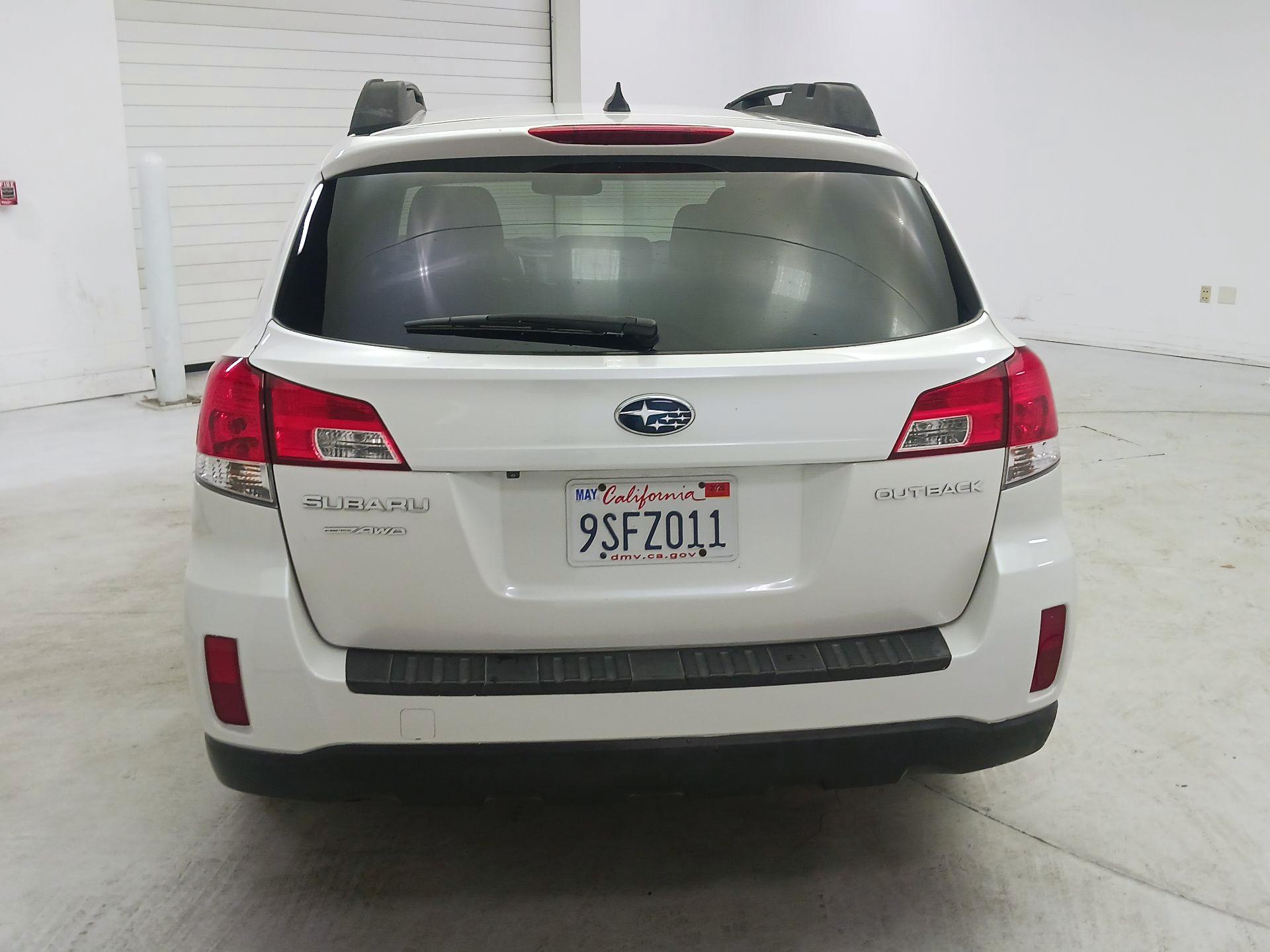 Thumbnail: 2014 Subaru Outback - 6