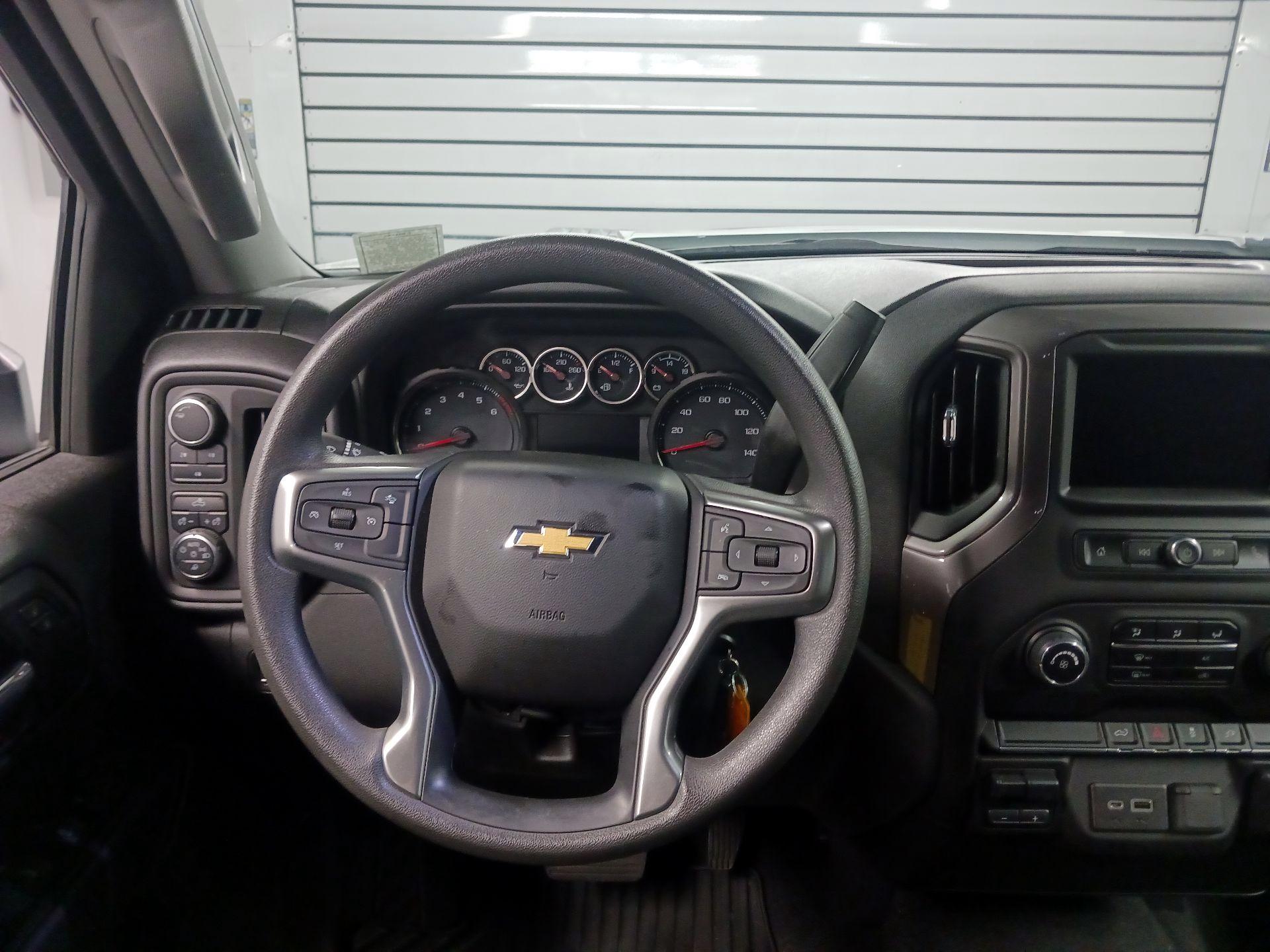 Thumbnail: 2023 Chevrolet Silverado 2500 - 10