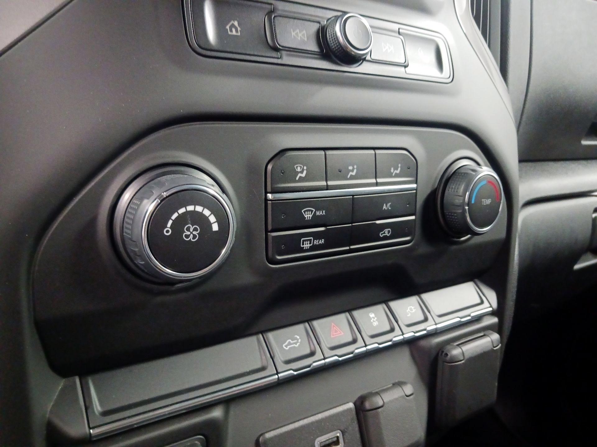 Thumbnail: 2023 Chevrolet Silverado 2500 - 16