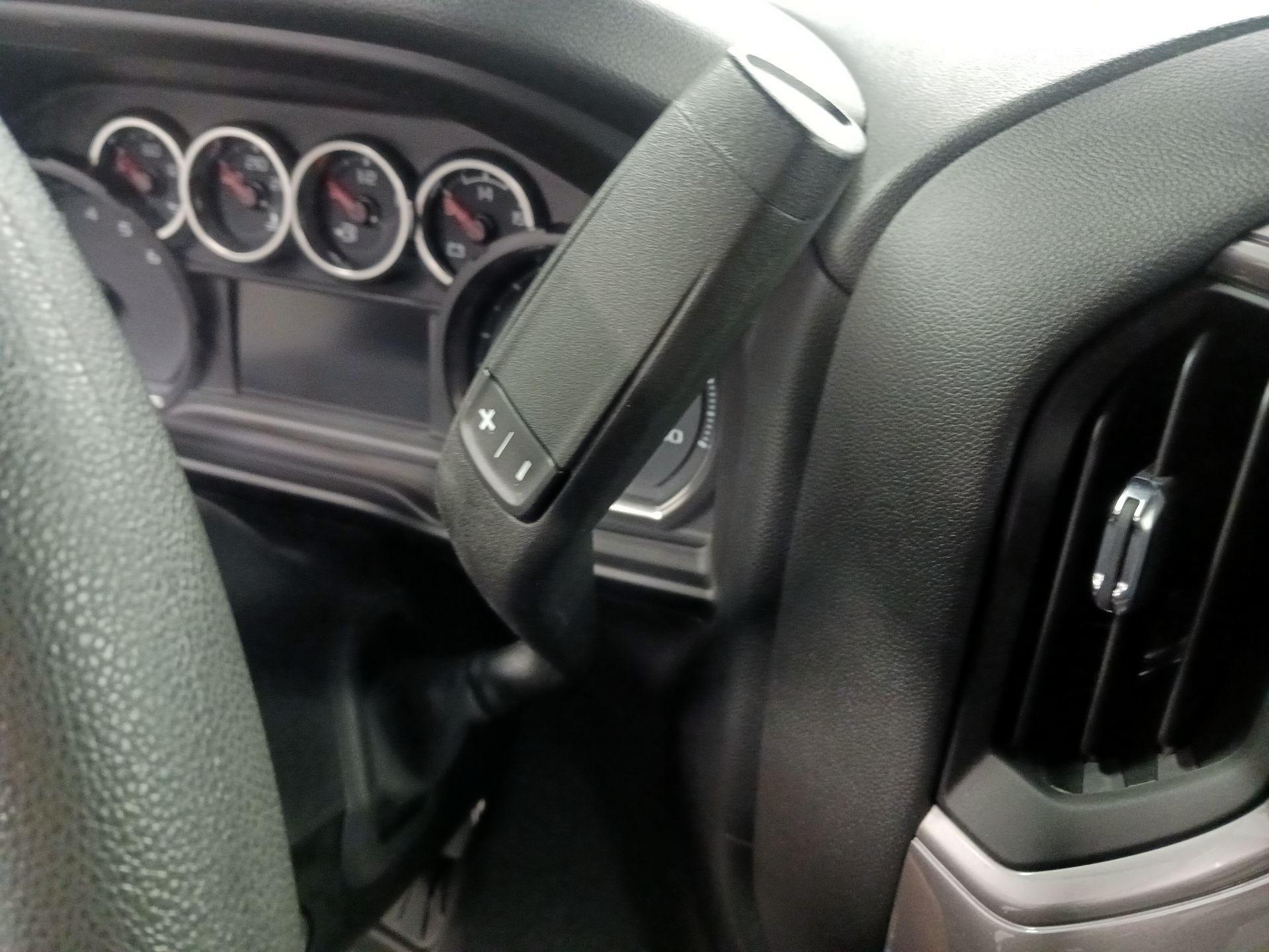 Thumbnail: 2023 Chevrolet Silverado 2500 - 17