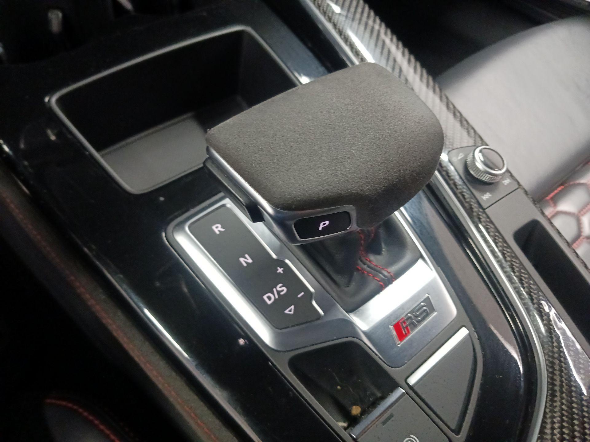 Thumbnail: 2022 Audi RS 5 - 17