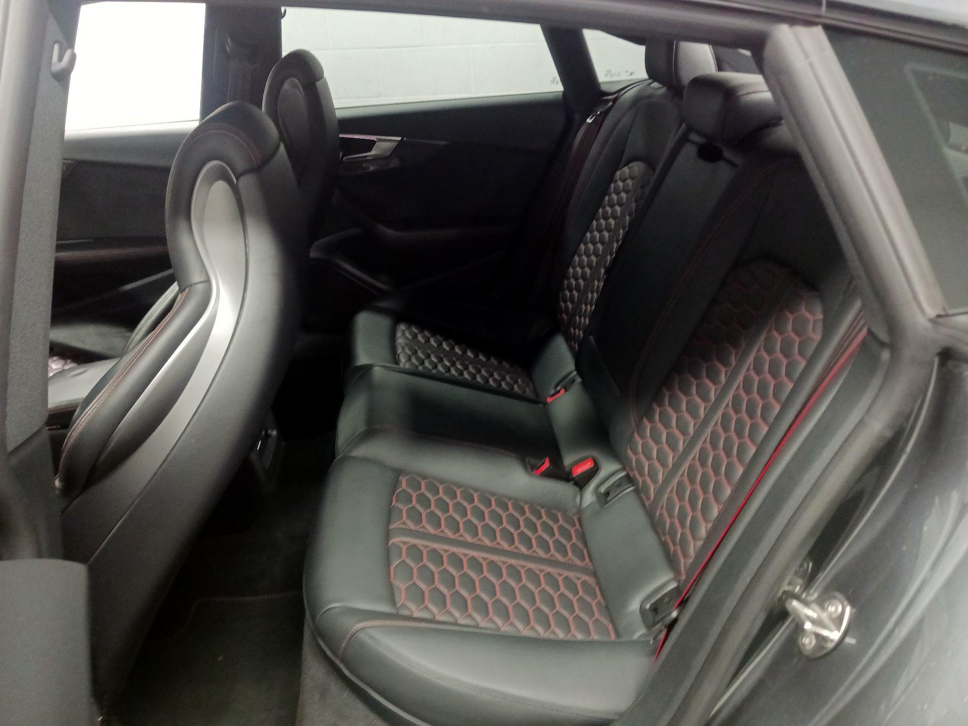 Thumbnail: 2022 Audi RS 5 - 18