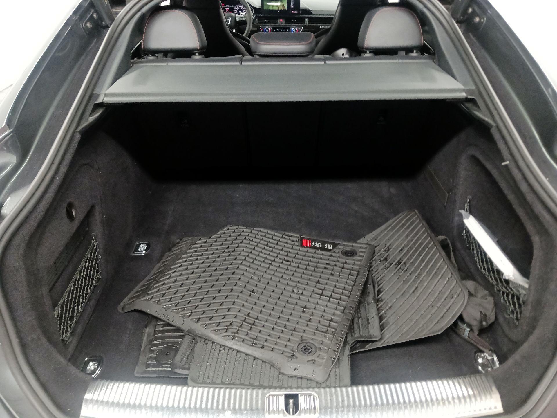 Thumbnail: 2022 Audi RS 5 - 19