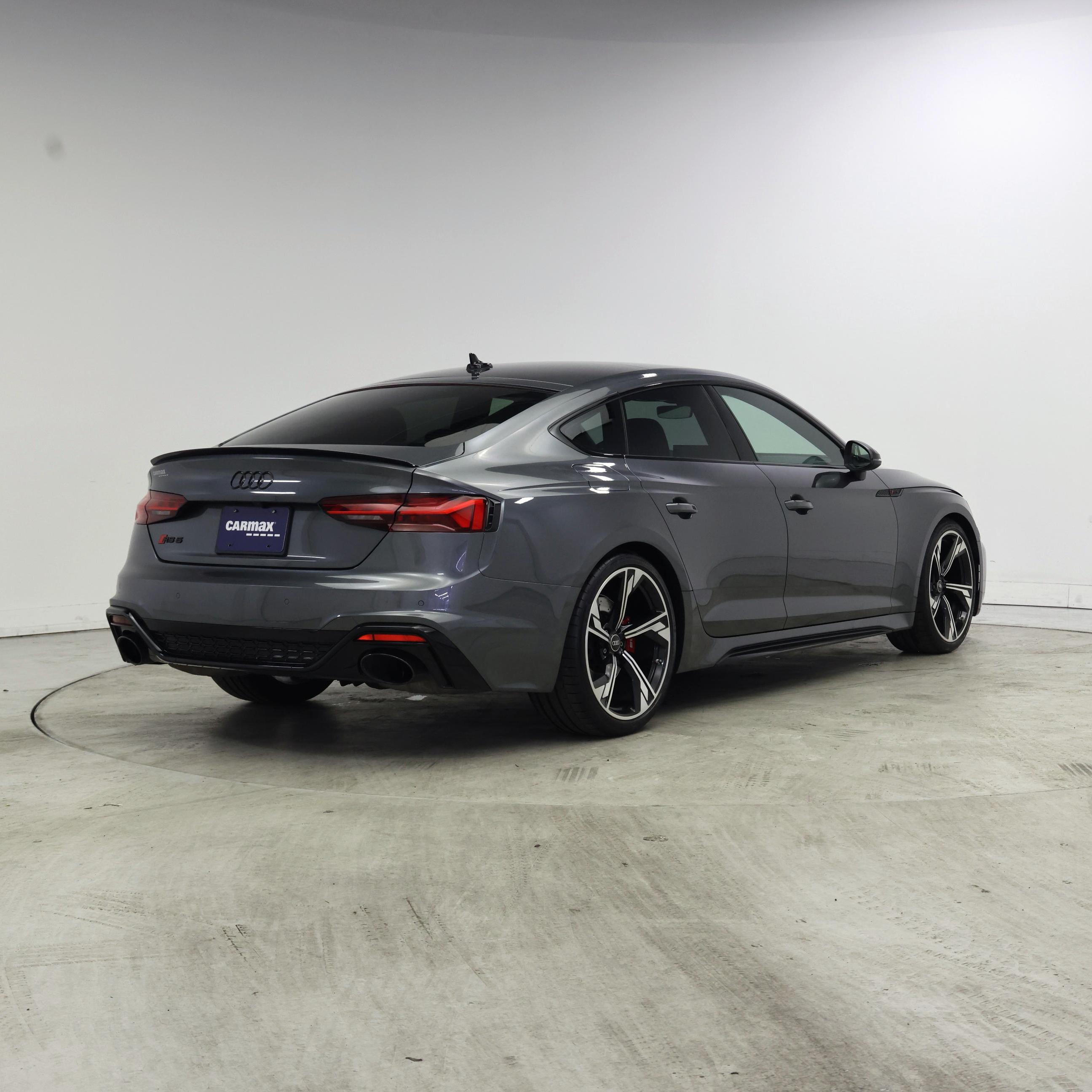 Thumbnail: 2022 Audi RS 5 - 8