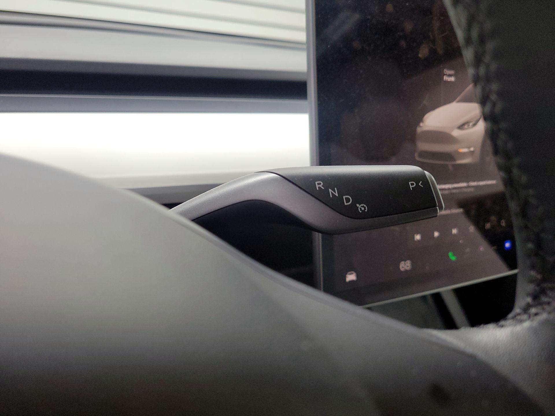 Thumbnail: 2024 Tesla Model Y - 15