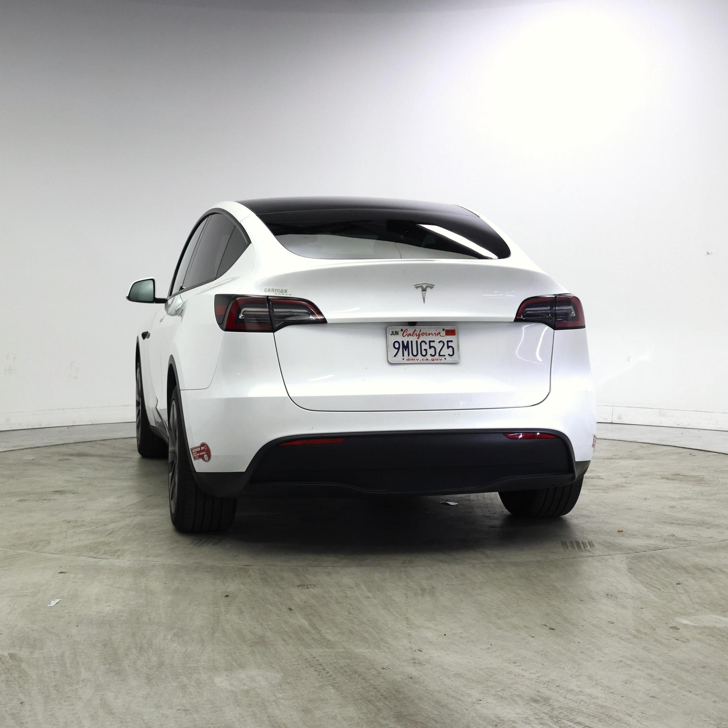 Thumbnail: 2024 Tesla Model Y - 6