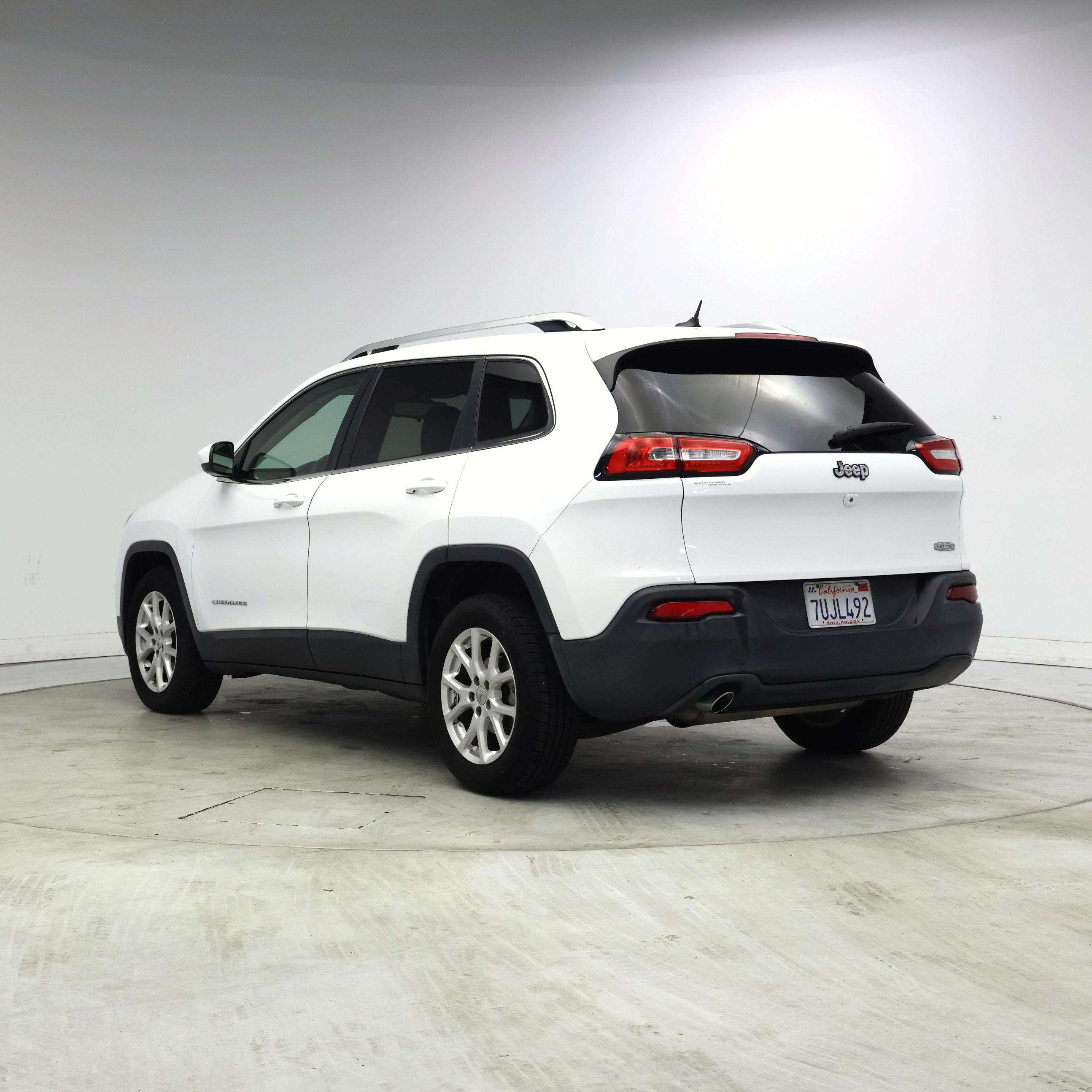 Thumbnail: 2015 Jeep Cherokee - 2