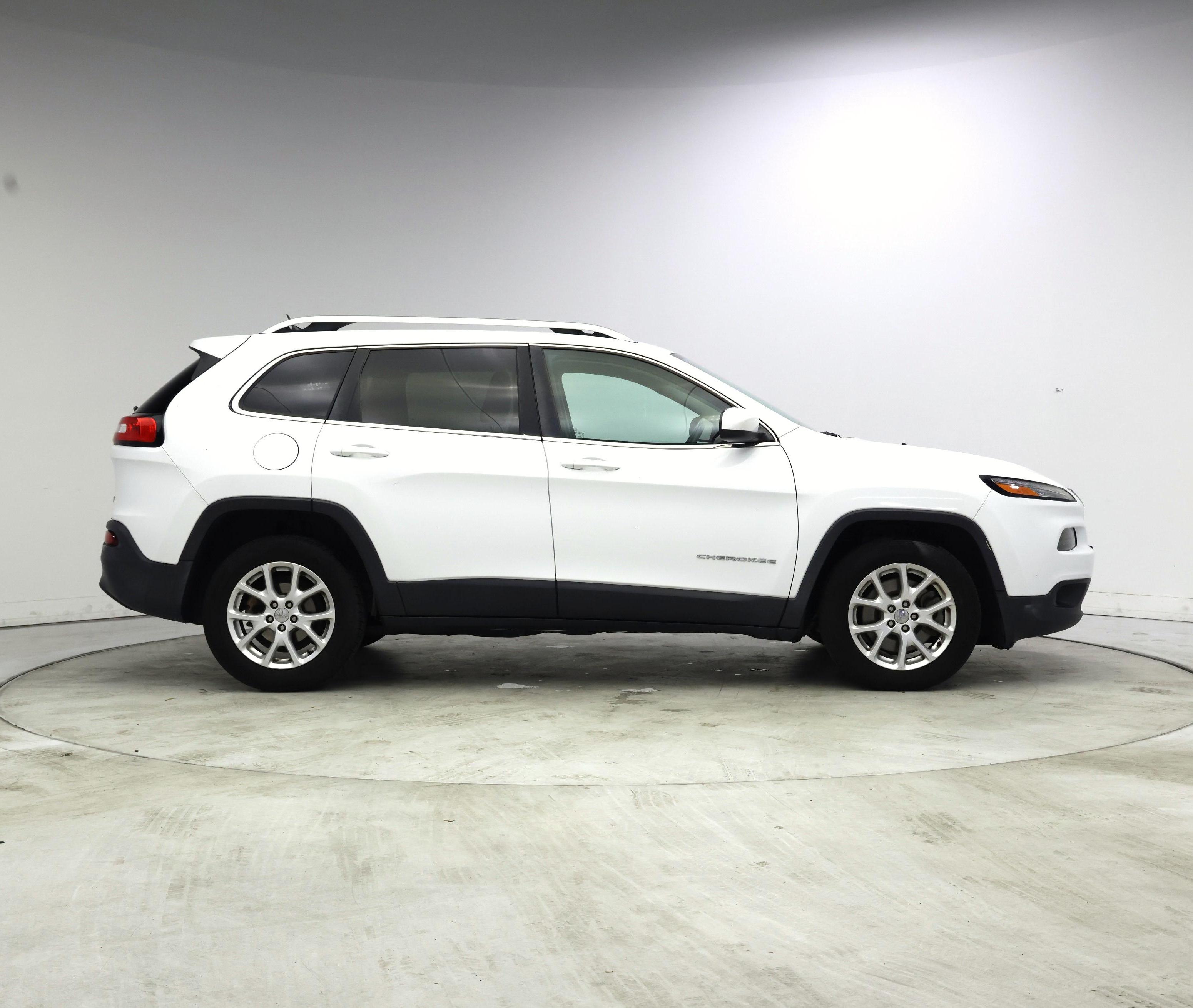 Thumbnail: 2015 Jeep Cherokee - 7