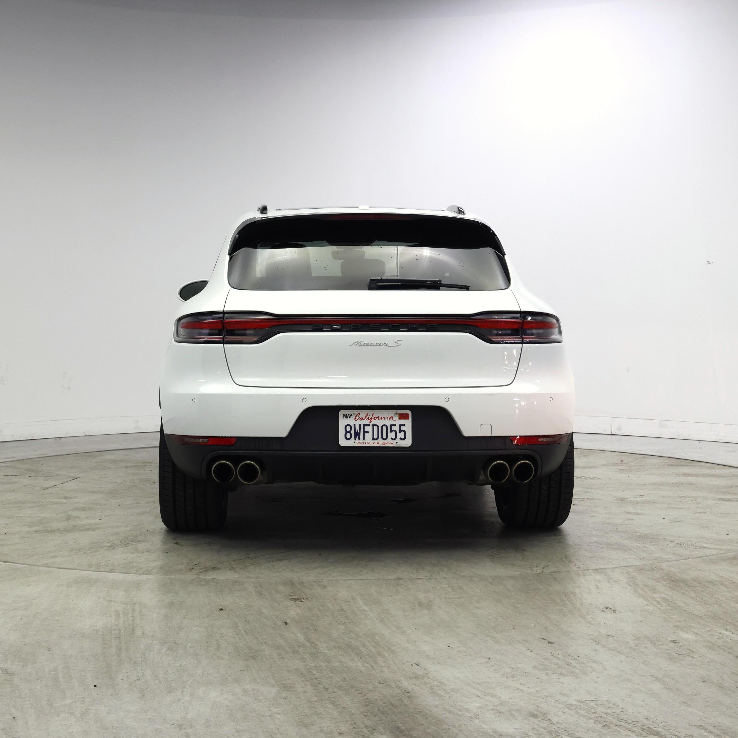 Thumbnail: 2021 Porsche Macan - 6