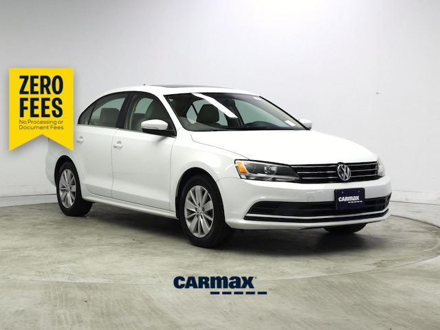 White 2015 Volkswagen Jetta Sedan Front-Wheel Drive Automatic