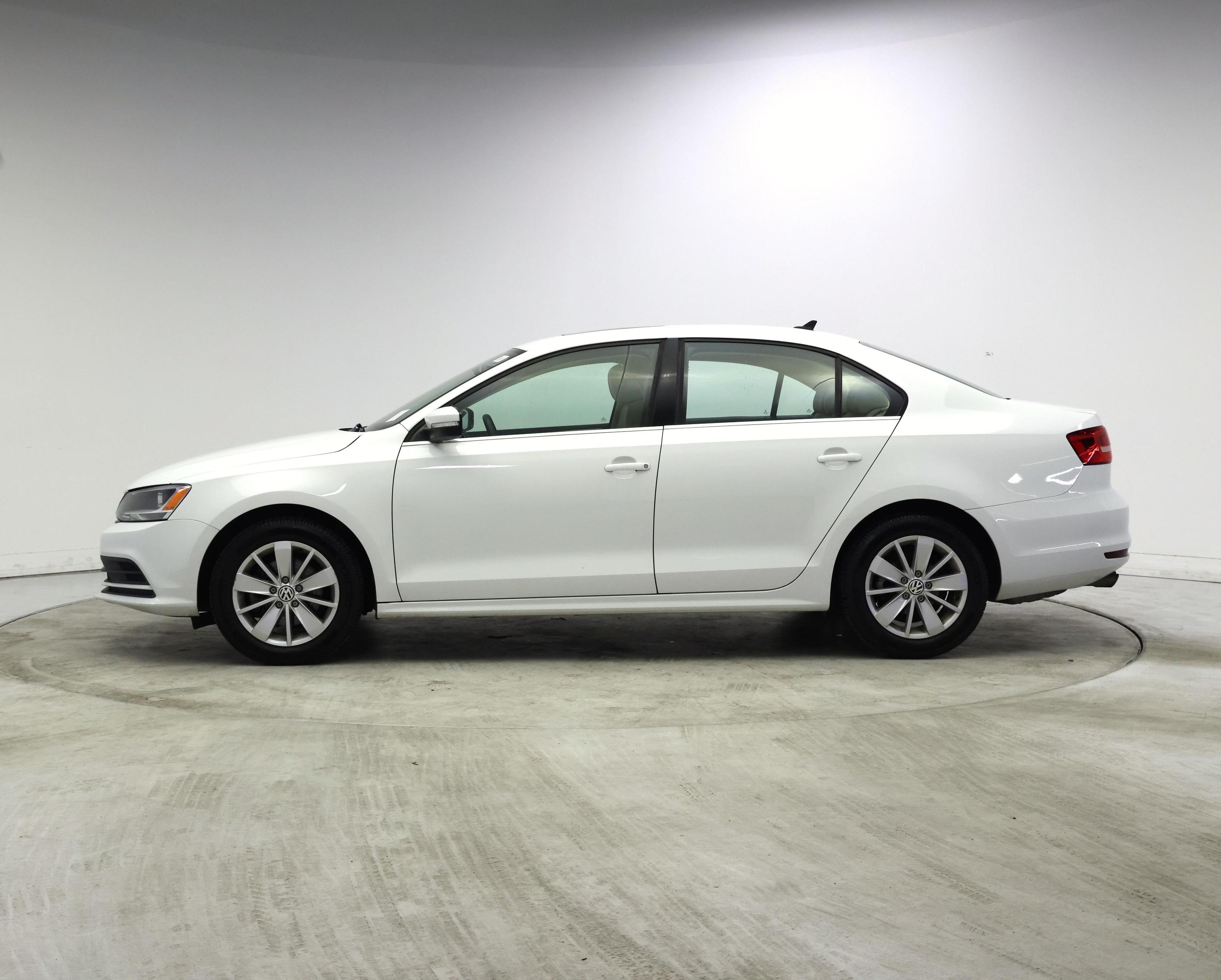 Thumbnail: 2015 Volkswagen Jetta - 3
