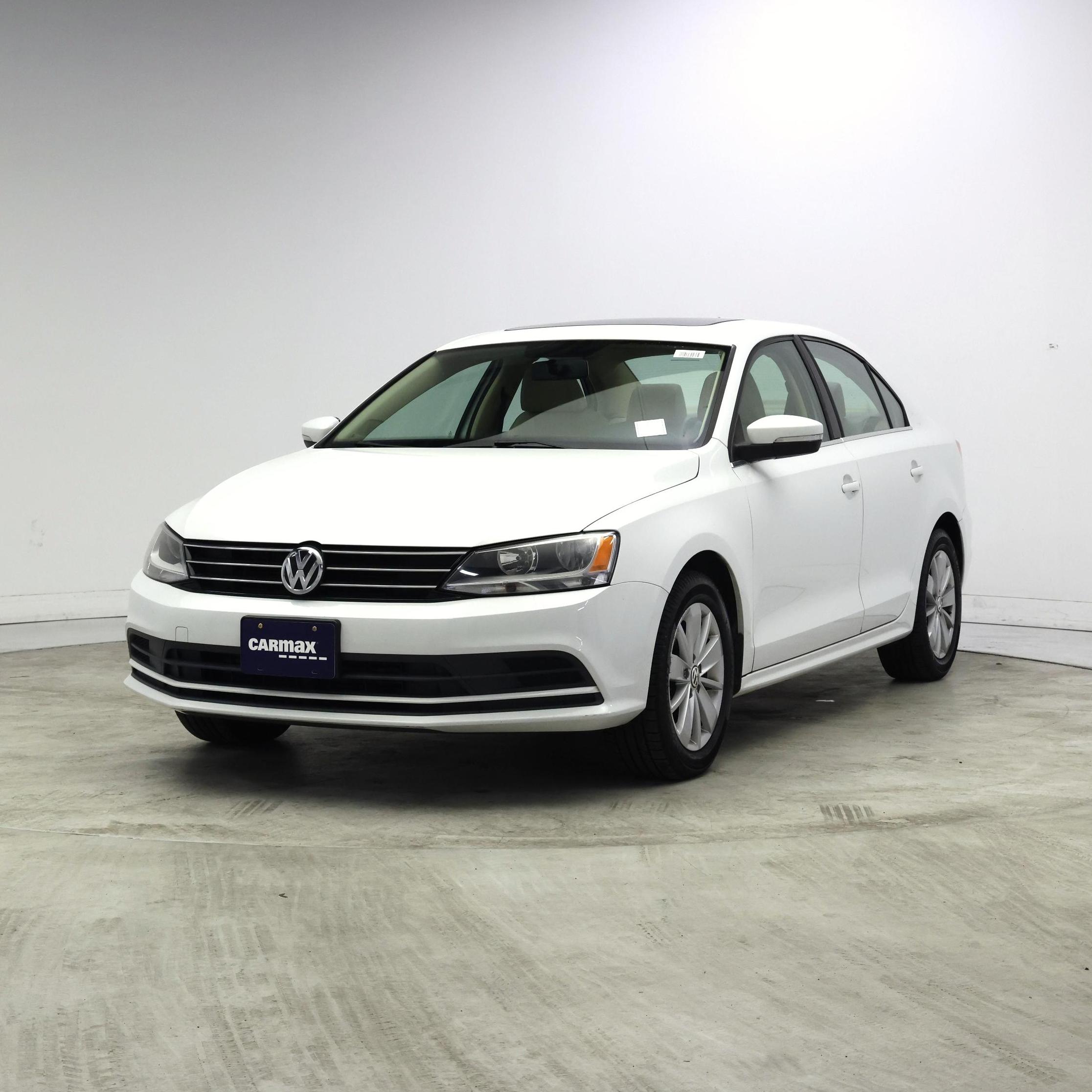 Thumbnail: 2015 Volkswagen Jetta - 4