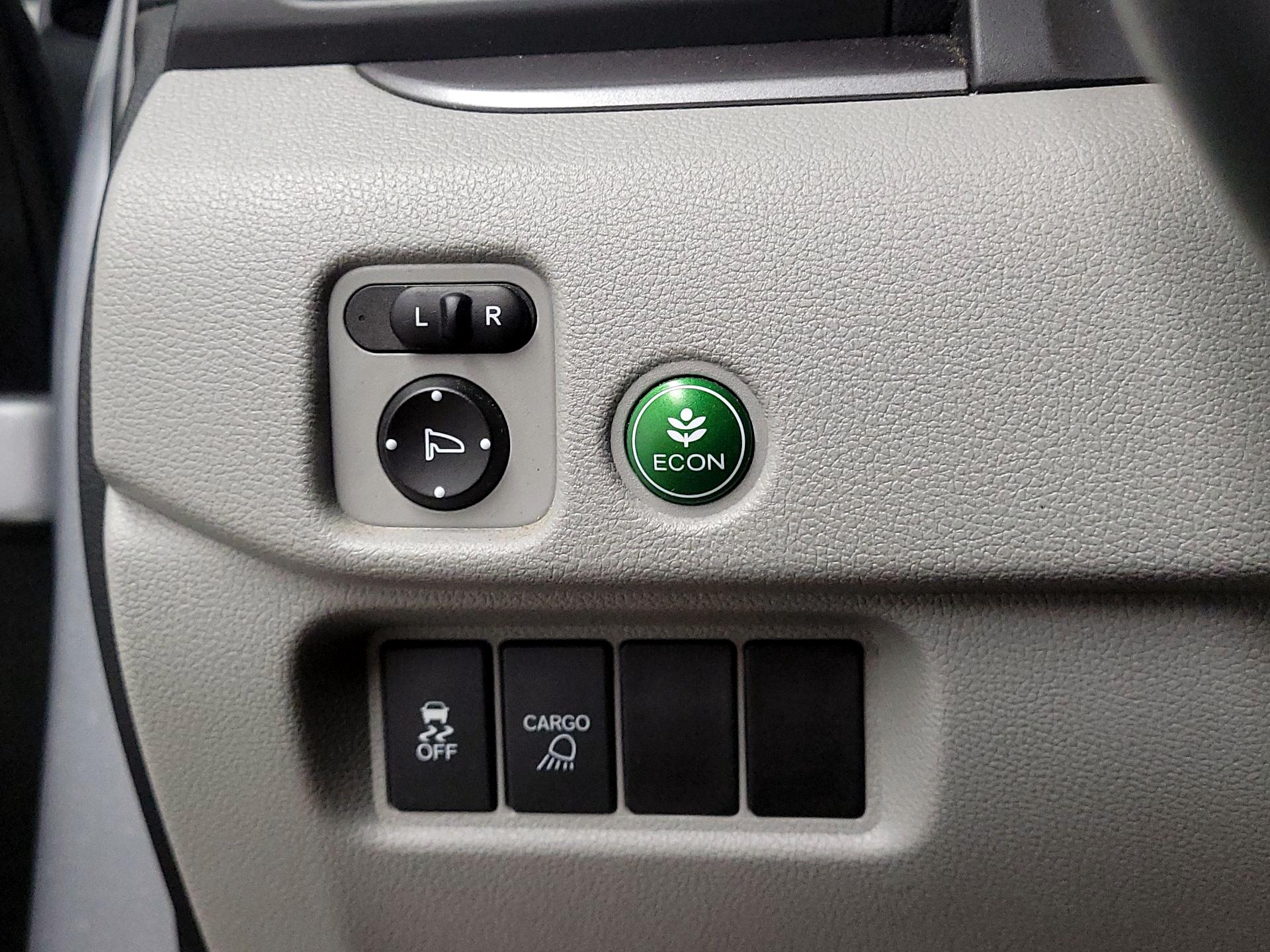 Thumbnail: 2017 Honda Ridgeline - 13