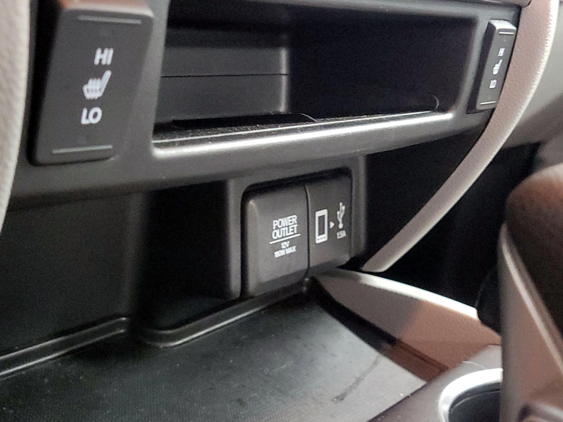 Thumbnail: 2017 Honda Ridgeline - 18