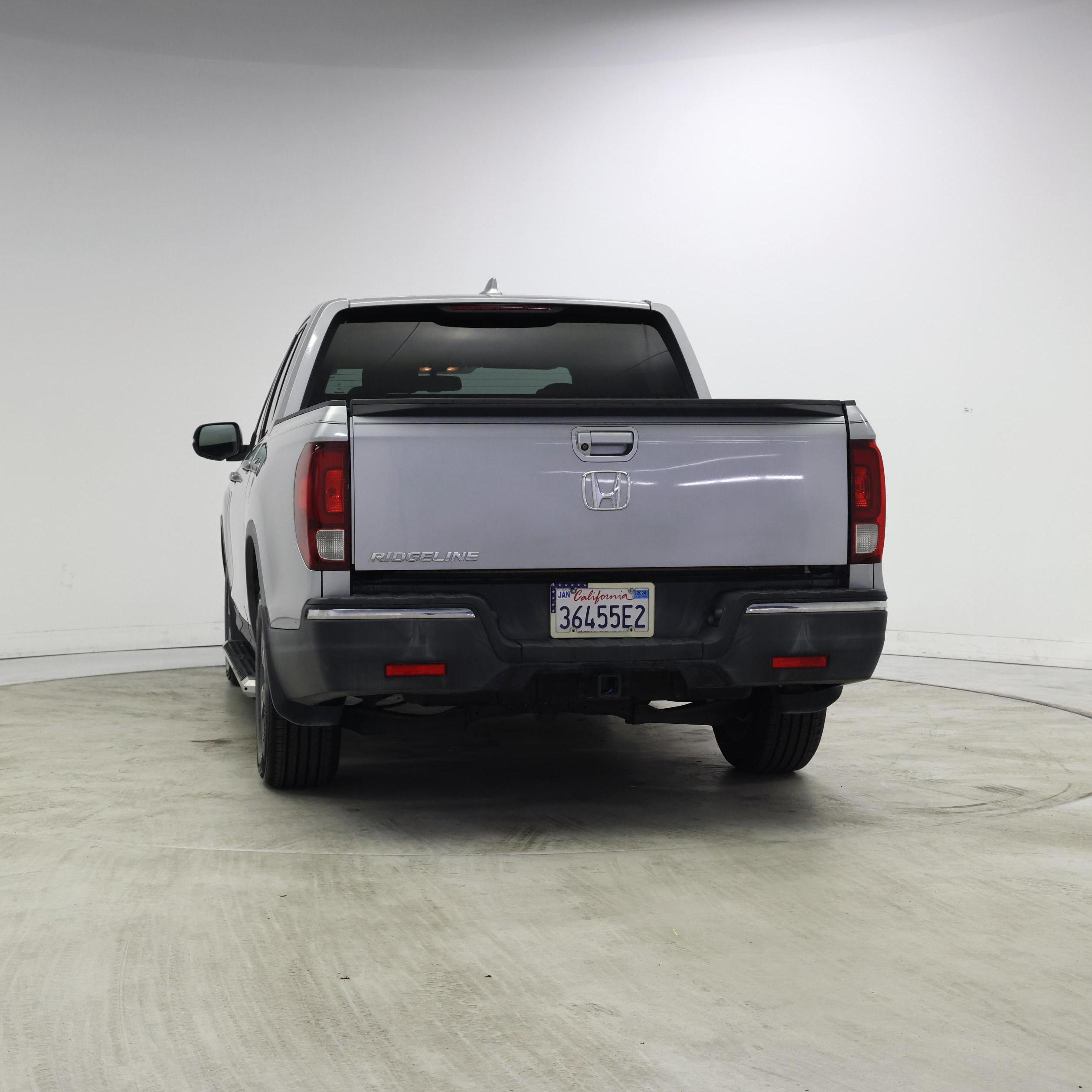 Thumbnail: 2017 Honda Ridgeline - 6