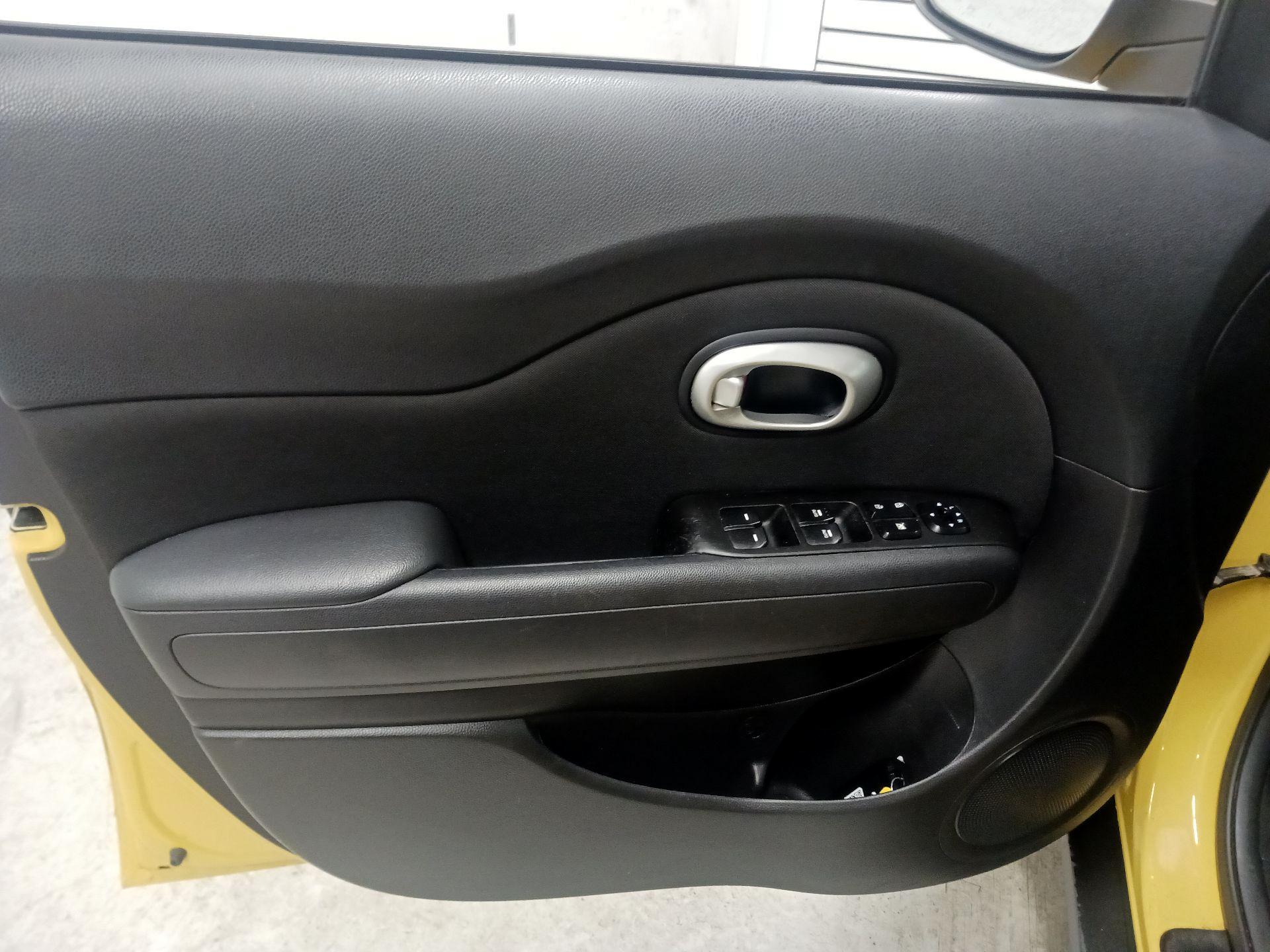 Thumbnail: 2014 Kia Soul - 12