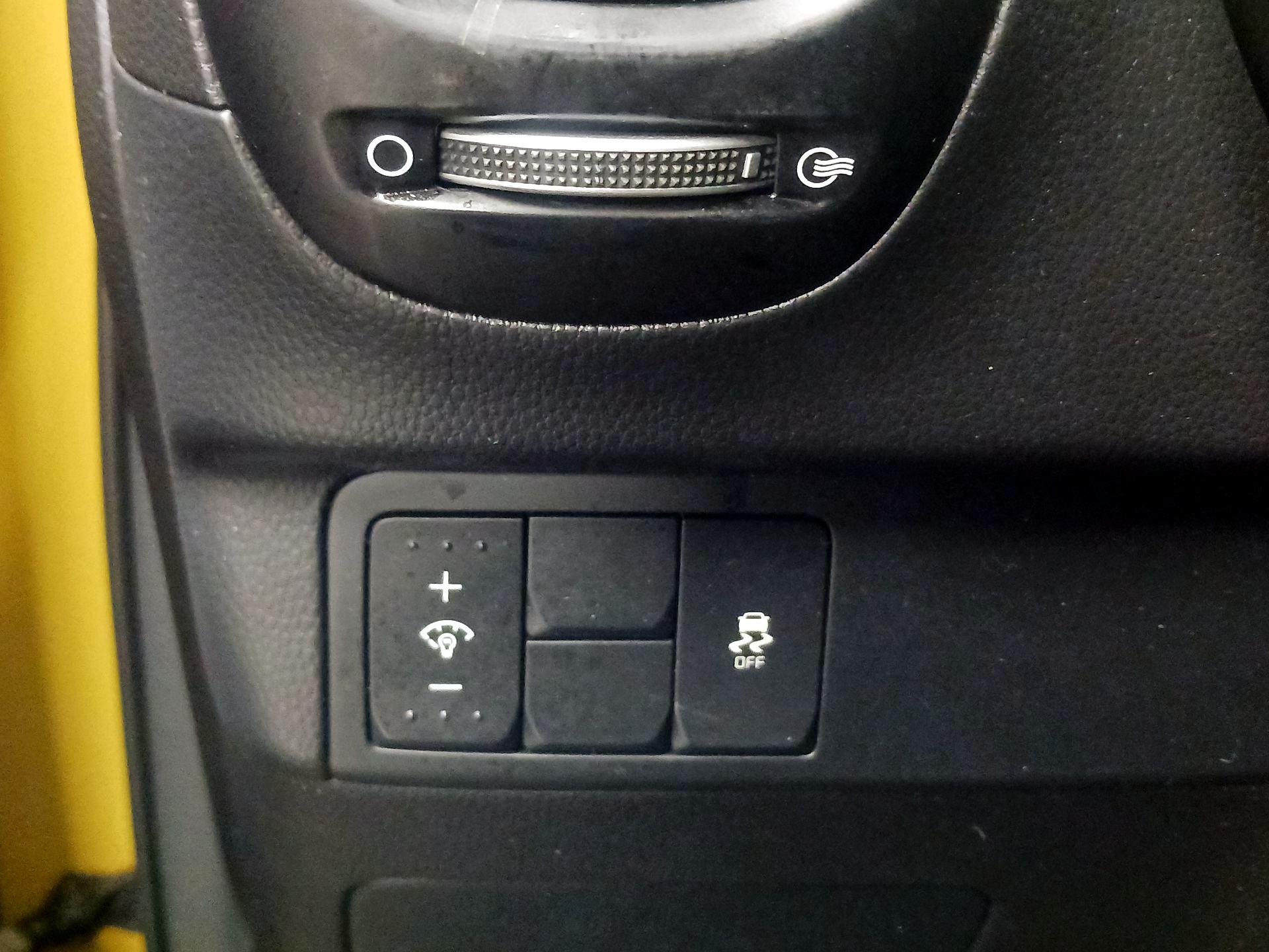 Thumbnail: 2014 Kia Soul - 13