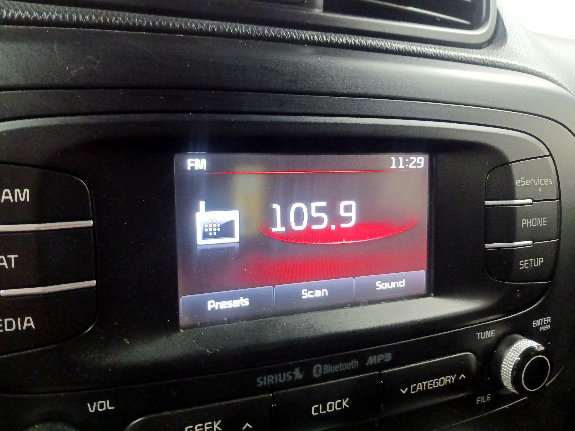 Thumbnail: 2014 Kia Soul - 15