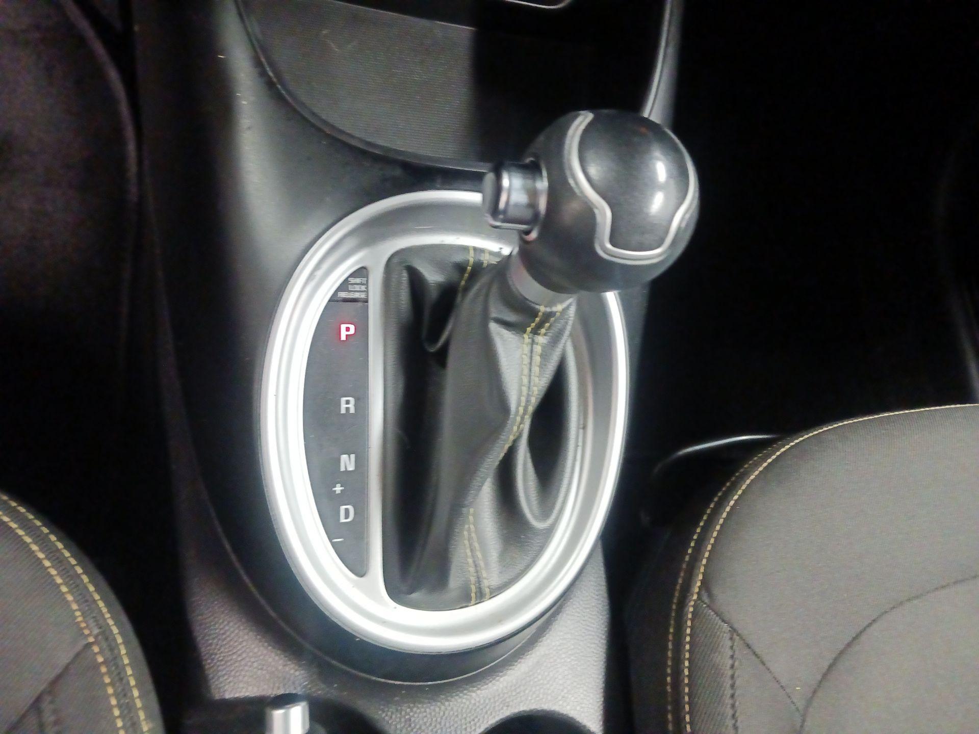 Thumbnail: 2014 Kia Soul - 17