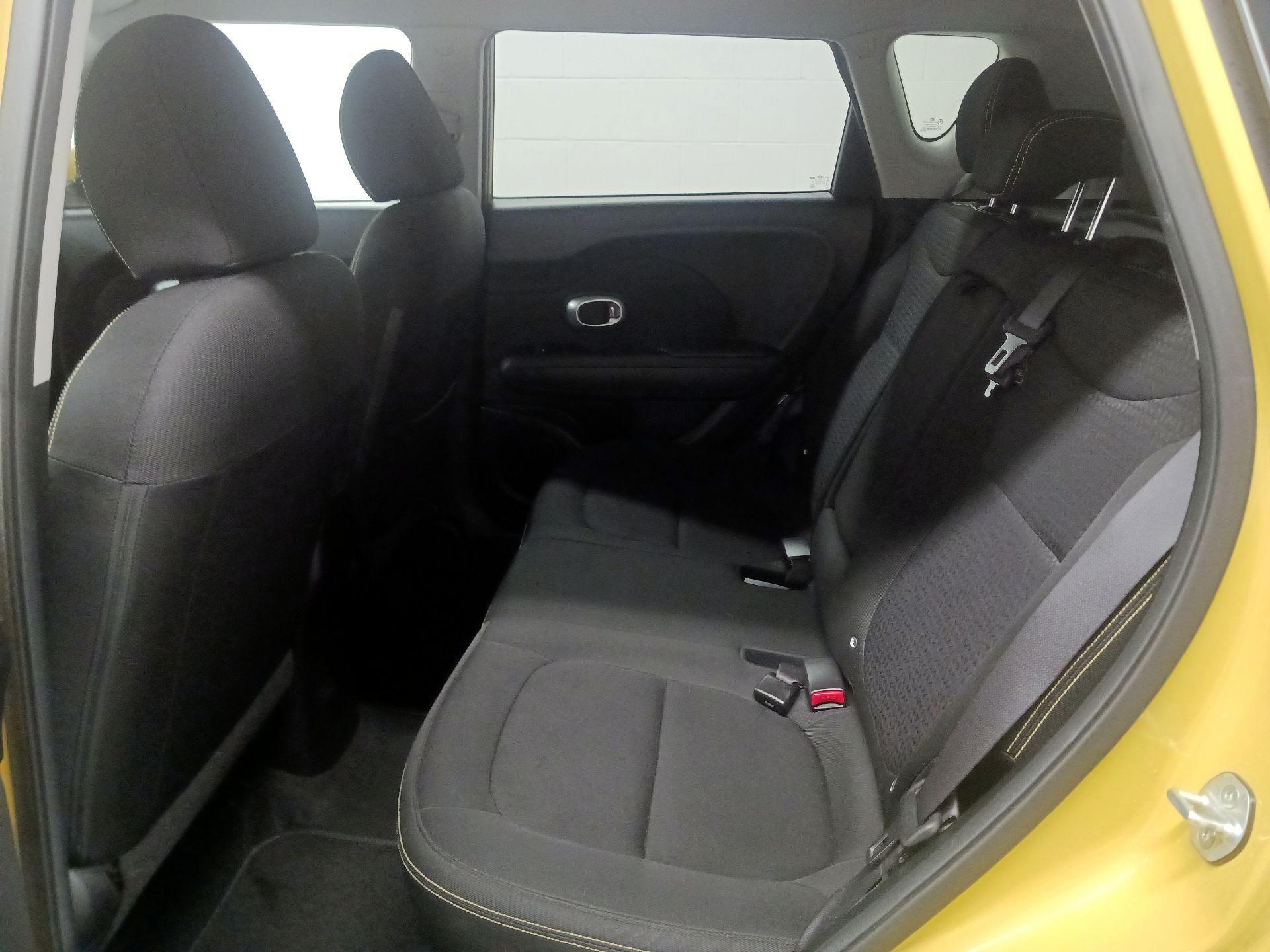 Thumbnail: 2014 Kia Soul - 19