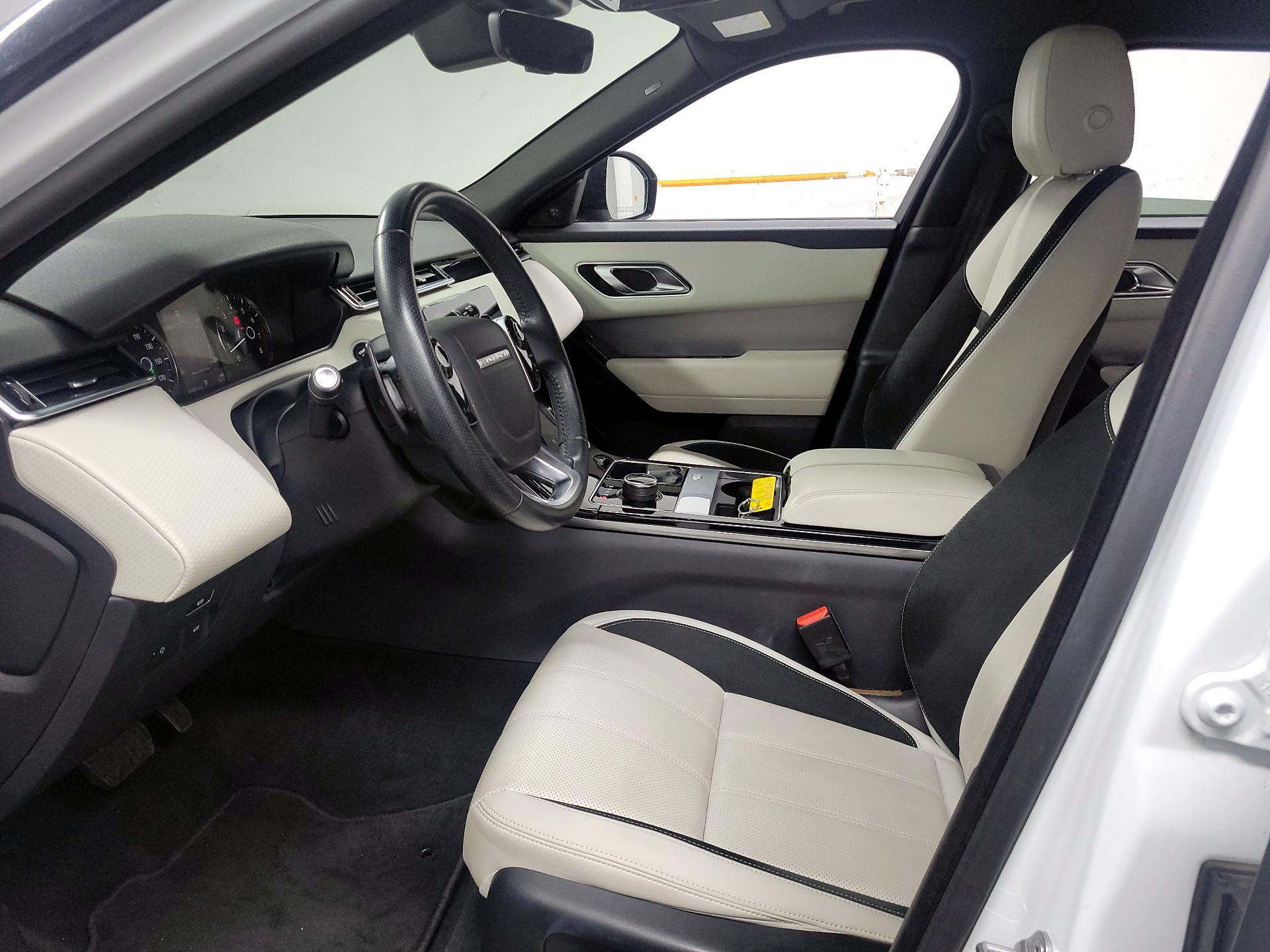 Thumbnail: 2018 Land Rover Range Rover Velar - 11