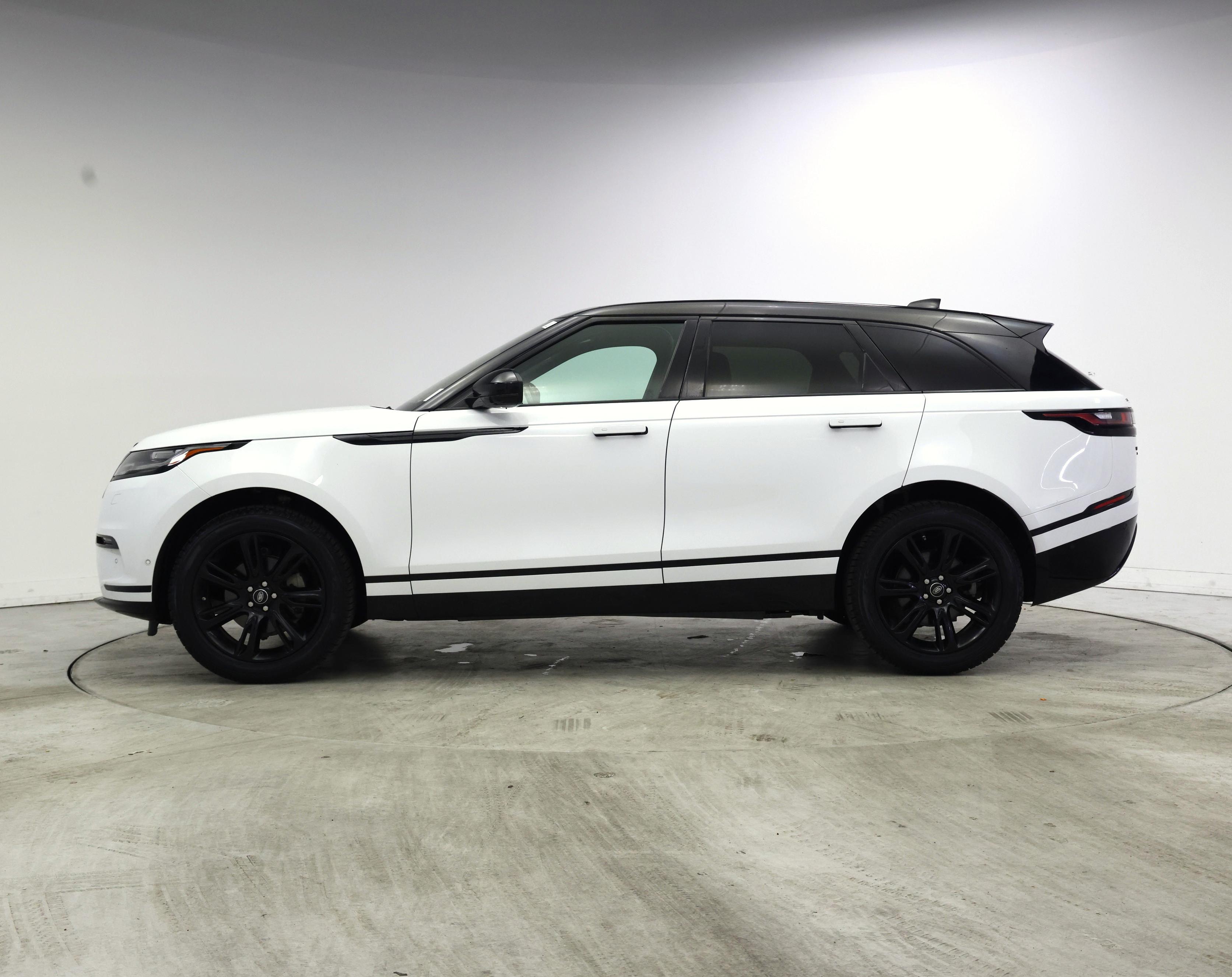 Thumbnail: 2018 Land Rover Range Rover Velar - 3