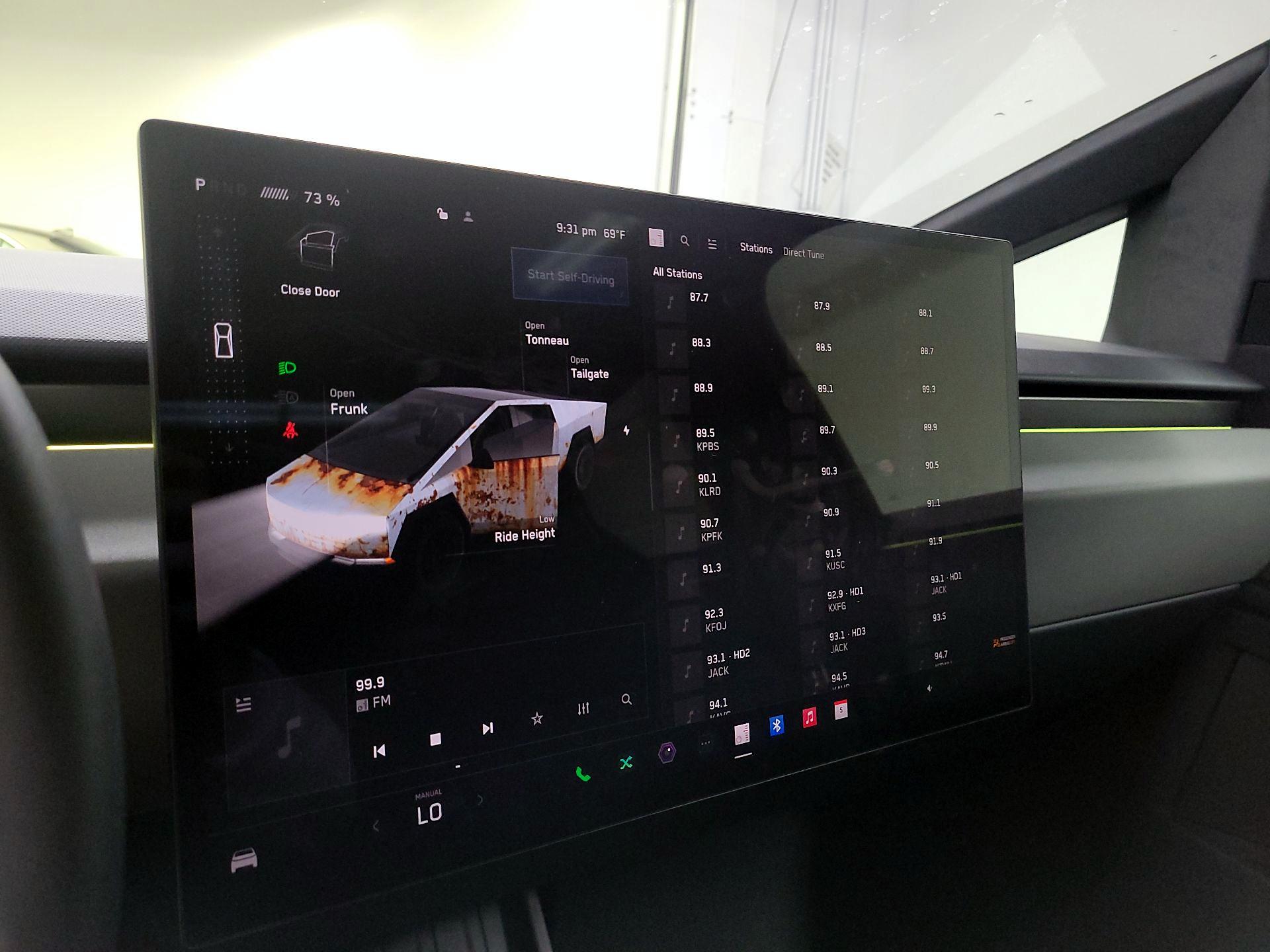 Thumbnail: 2024 Tesla Cybertruck - 13