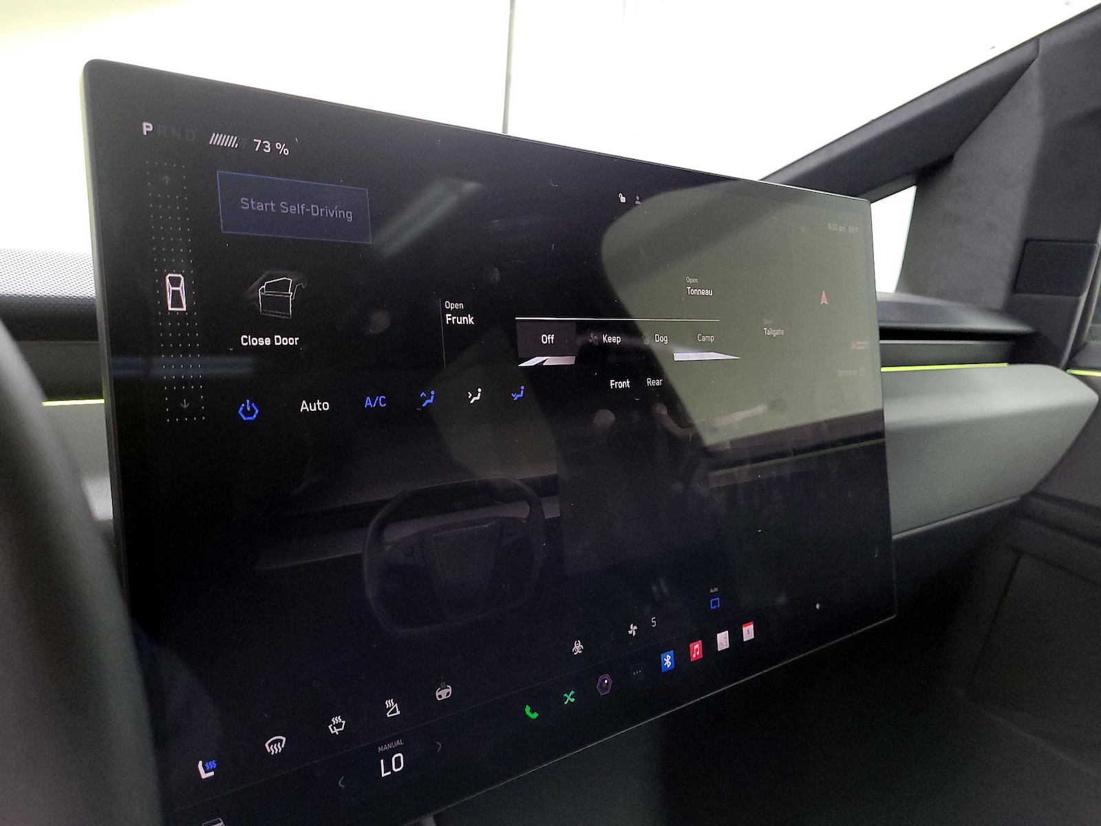 2024 Tesla Cybertruck Base - Photo 6