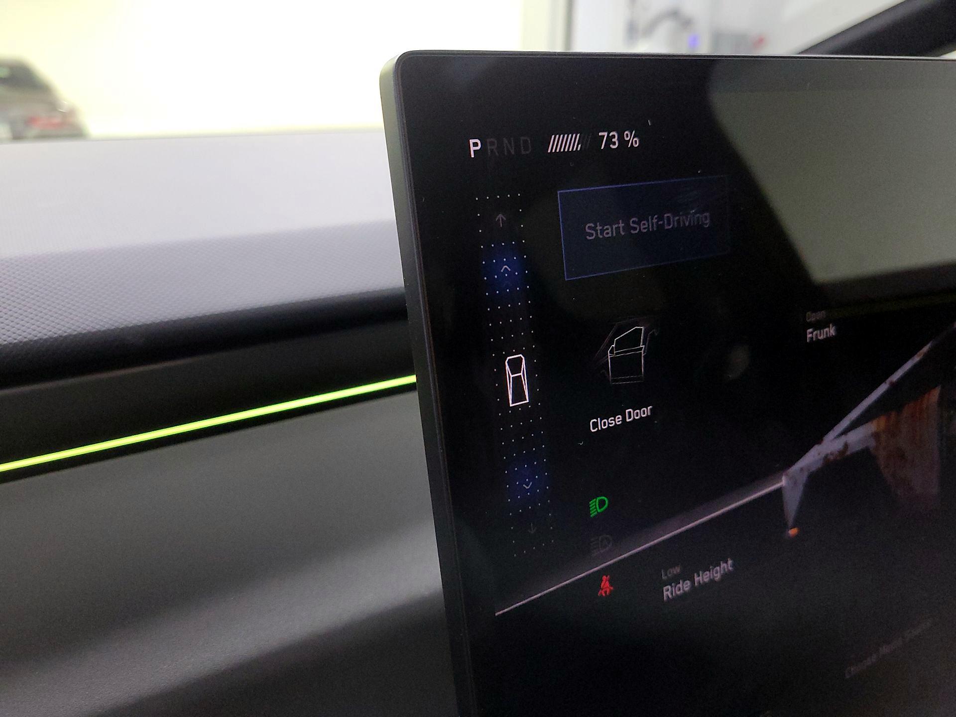 Thumbnail: 2024 Tesla Cybertruck - 15