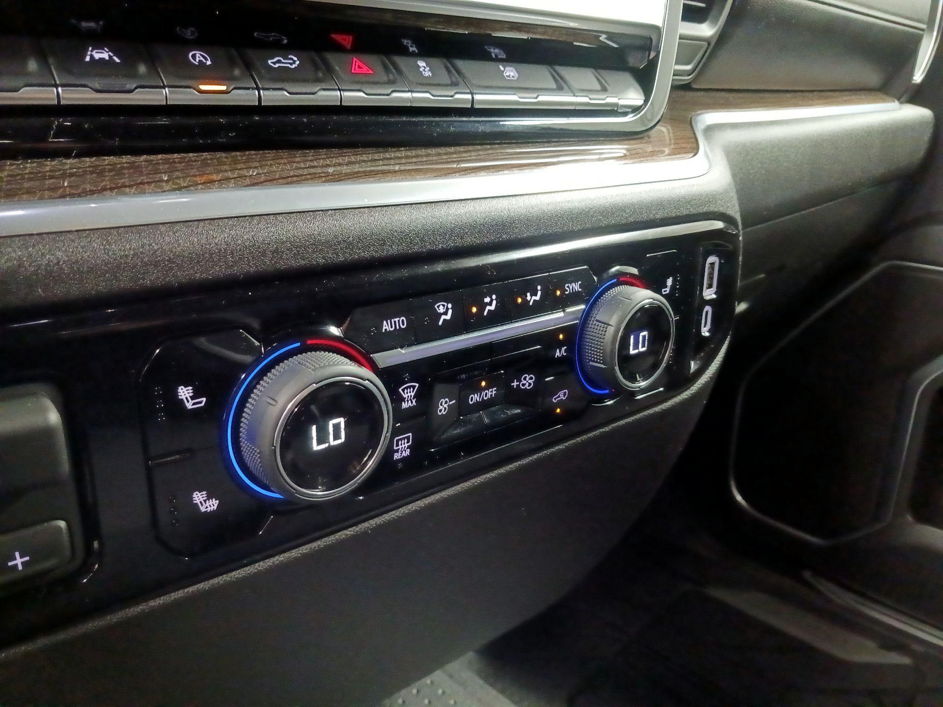 Thumbnail: 2026 Chevrolet Silverado 1500 - 16